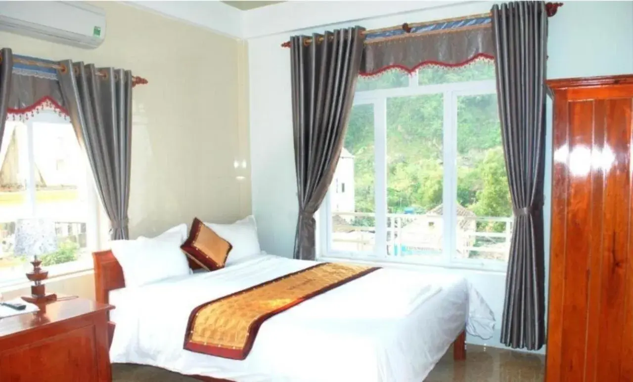 Paradise Hotel Paradise Hotel