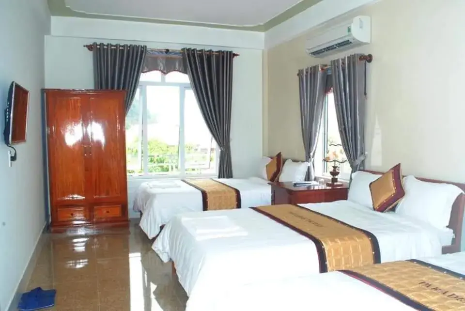 Paradise Hotel Paradise Hotel