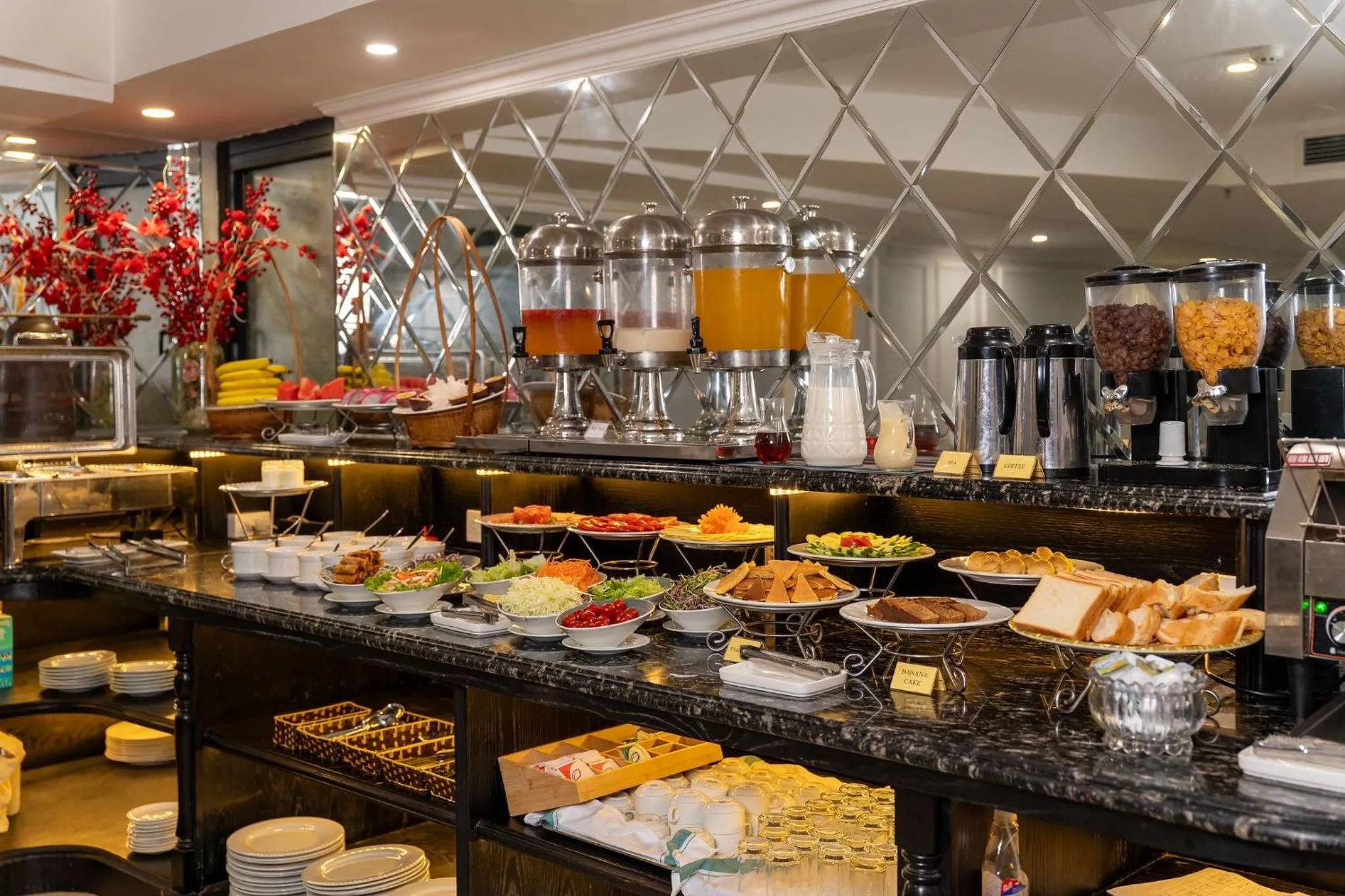 Buffet breakfast in Amara Hanoi Hotel and Spa