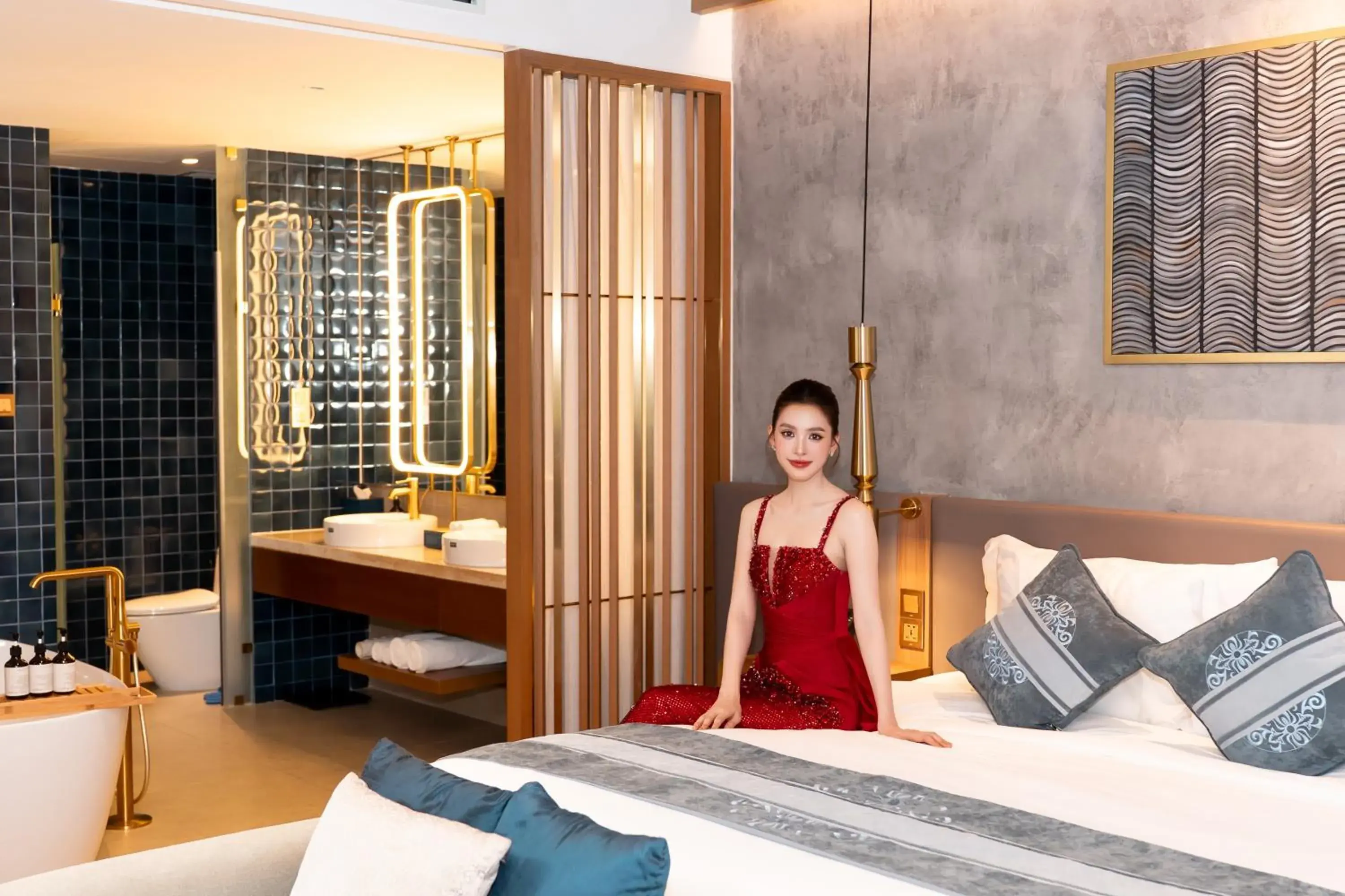 Photo of the whole room, Bed in Hoi An Royal Beachfront Villas Photo of the whole room, Bed in Hoi An Royal Beachfront Villas