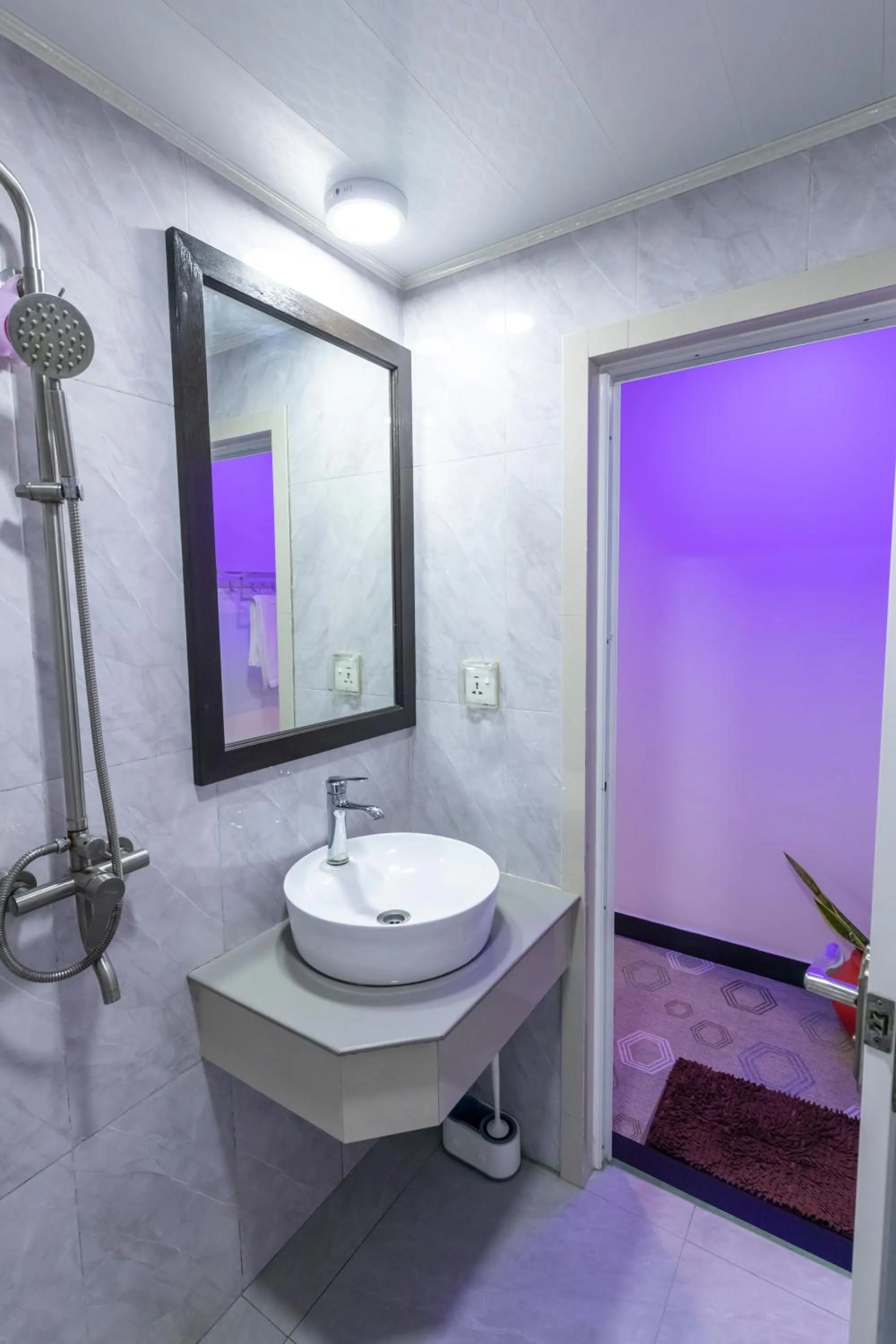 Isle inn {Fuvahmulah)