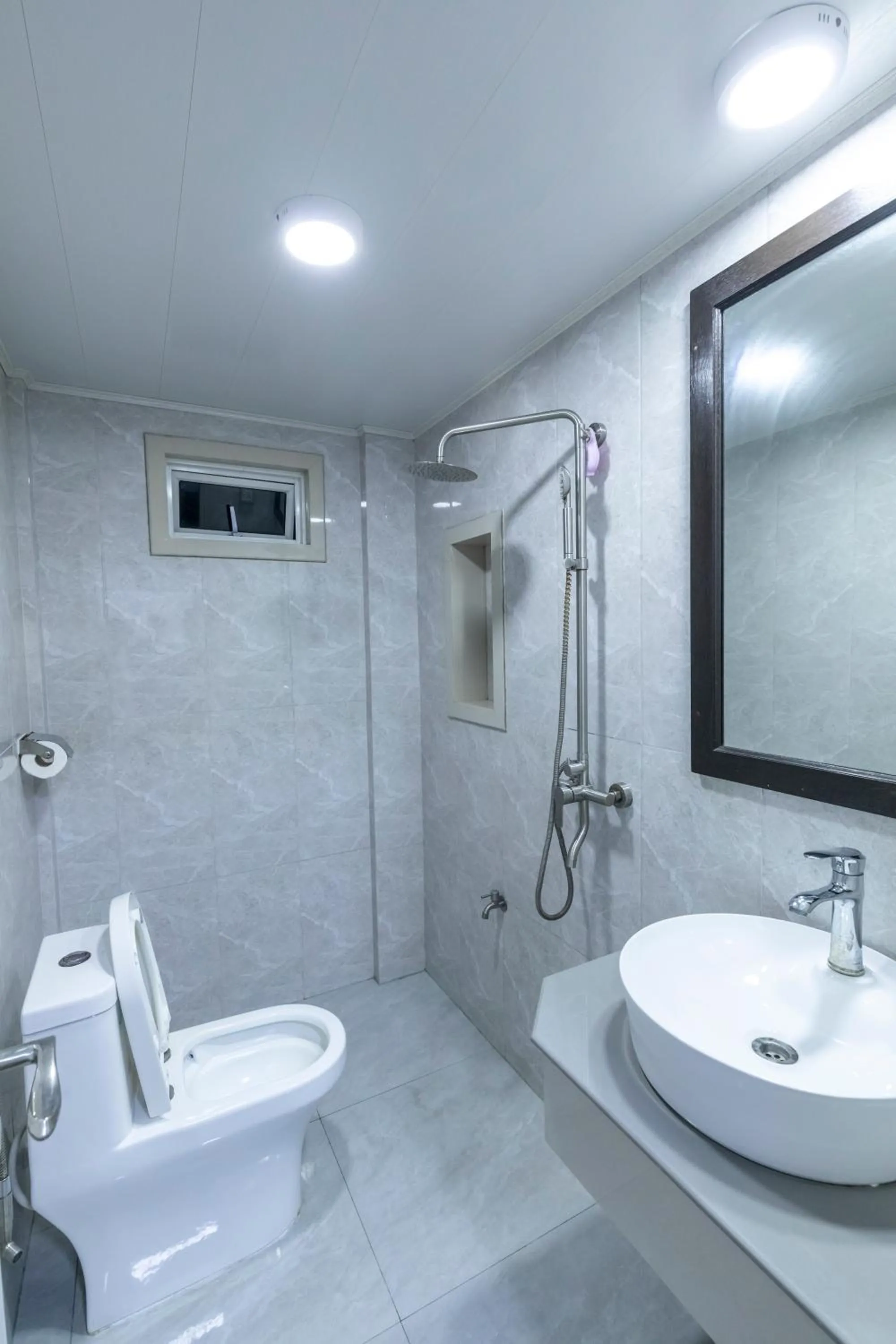 Isle inn {Fuvahmulah)