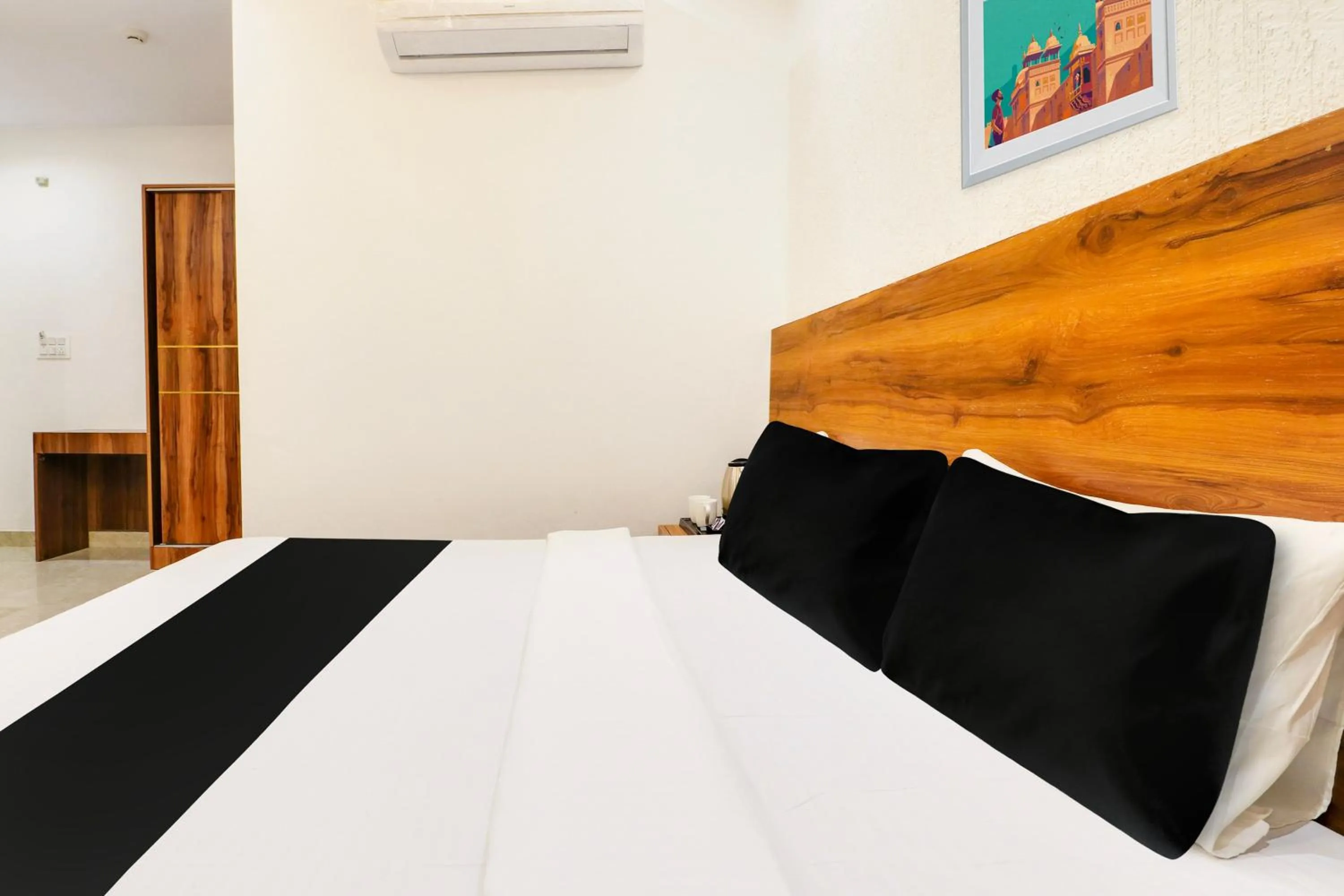 Bedroom, Bed in Super Collection O Kanwali Road Near Railway Station