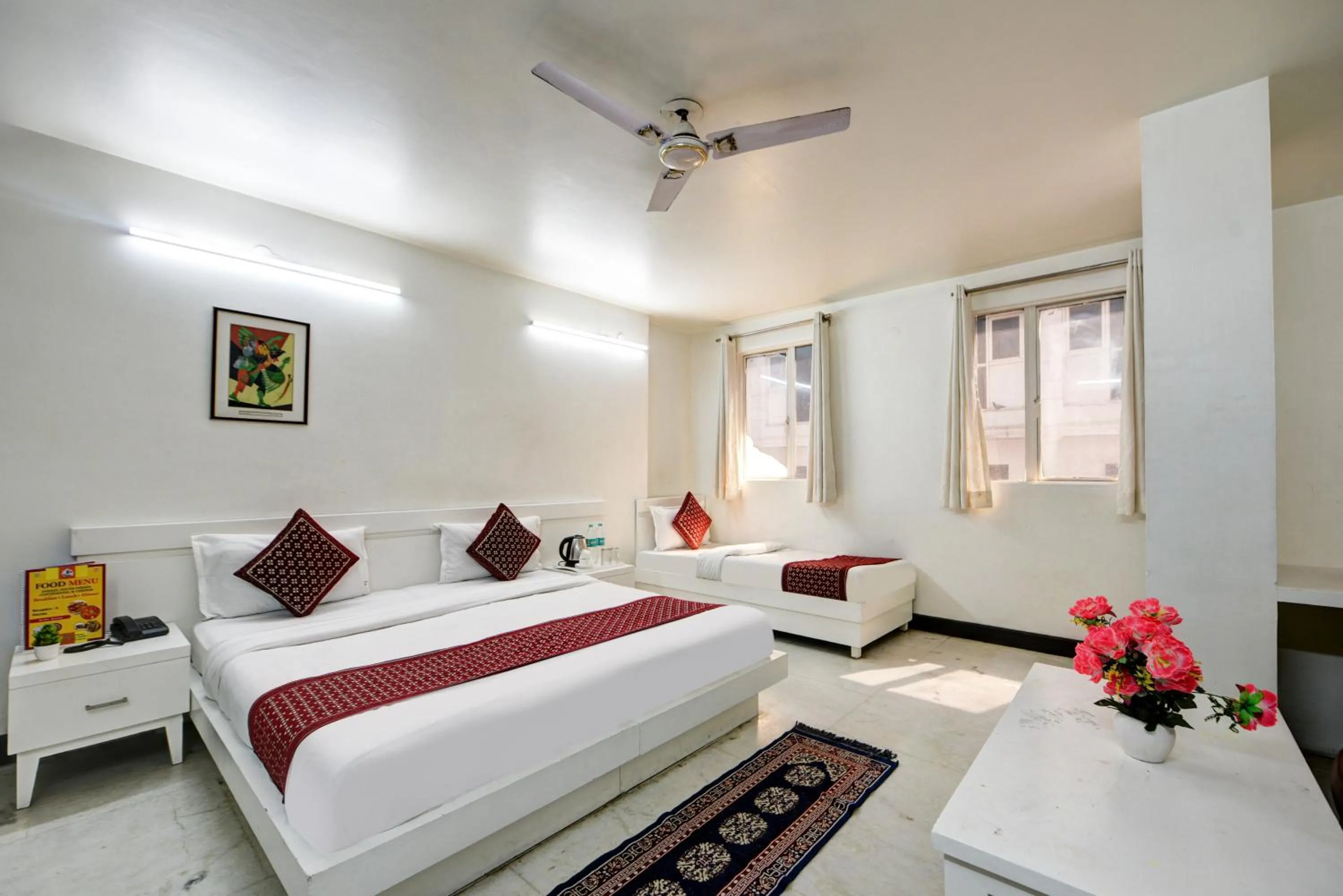 Bedroom, Bed in Sweet Home Lodge