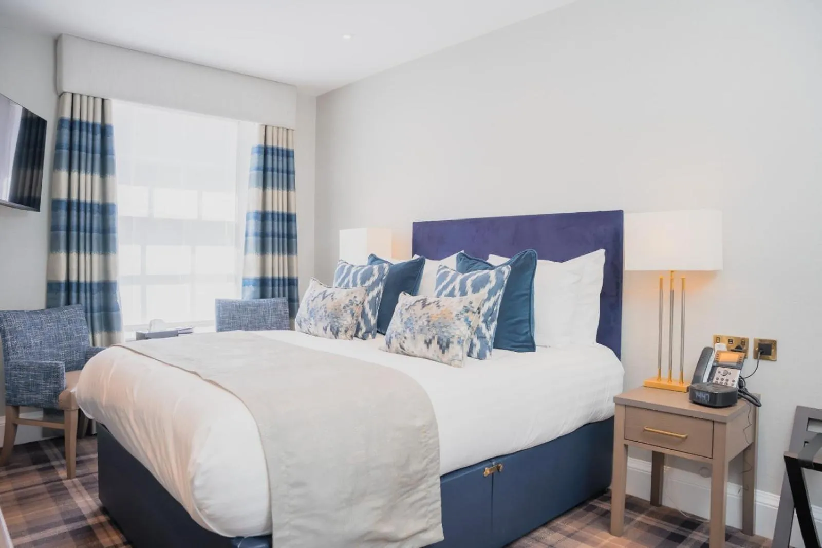 Bed in Royal Scots Club