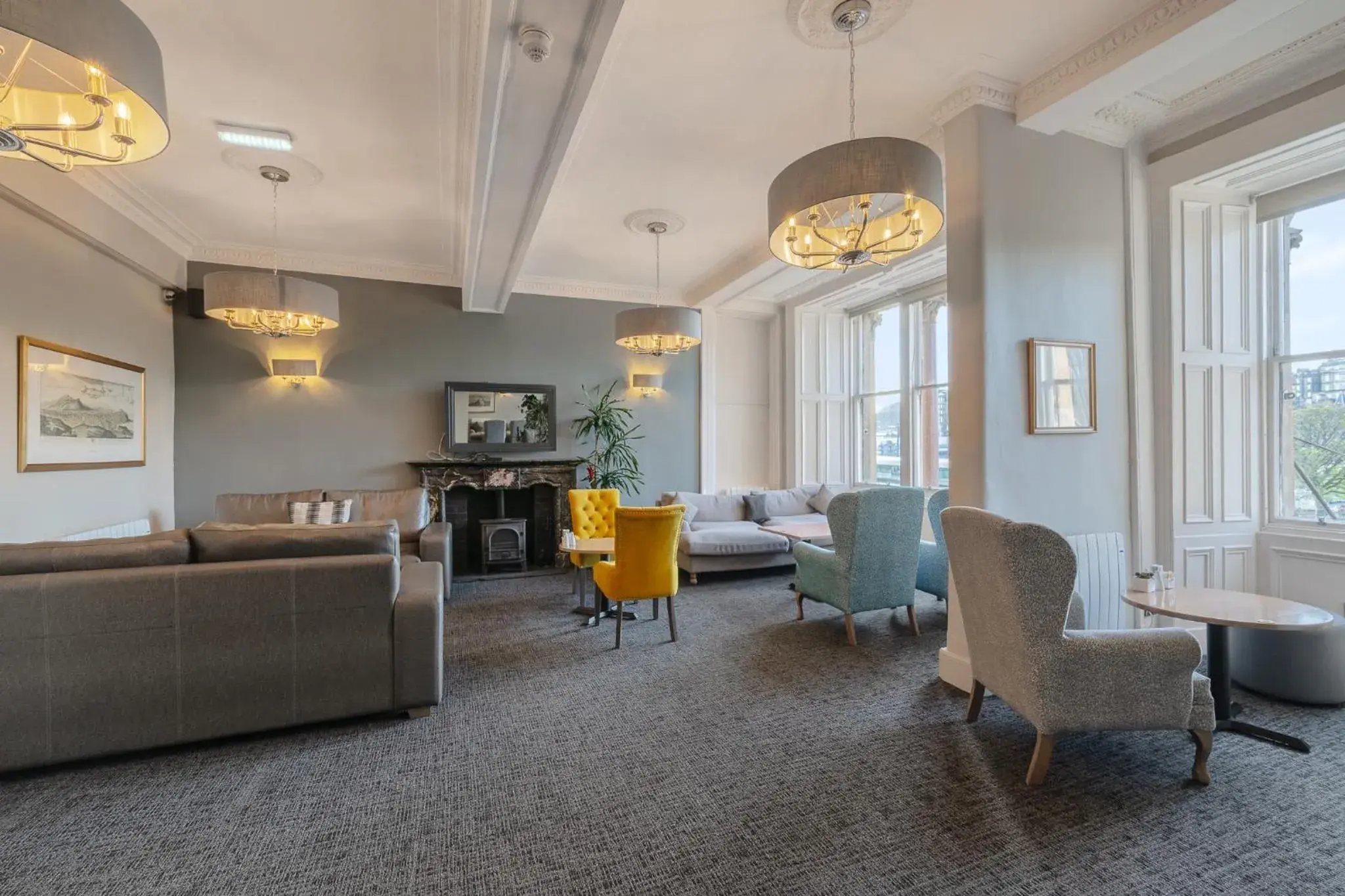 Lounge or bar in Old Waverley Hotel Lounge or bar in Old Waverley Hotel