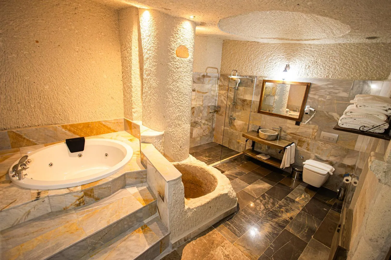 Shower in Majestic Cave House