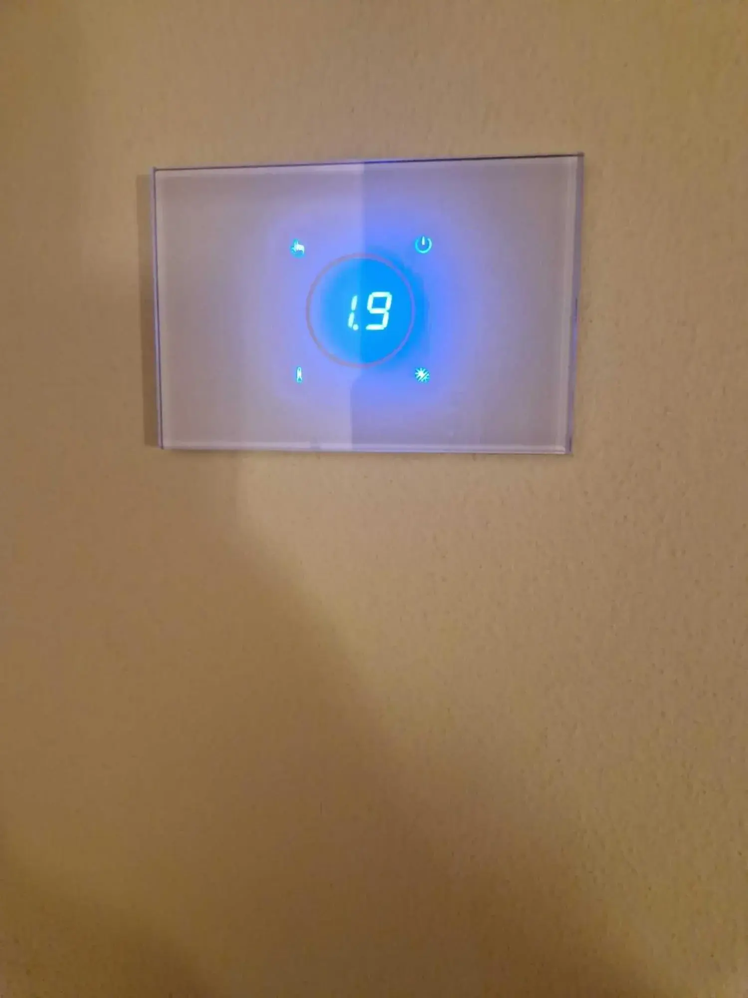 Large Double Room in Destiny home suite soave Large Double Room in Destiny home suite soave