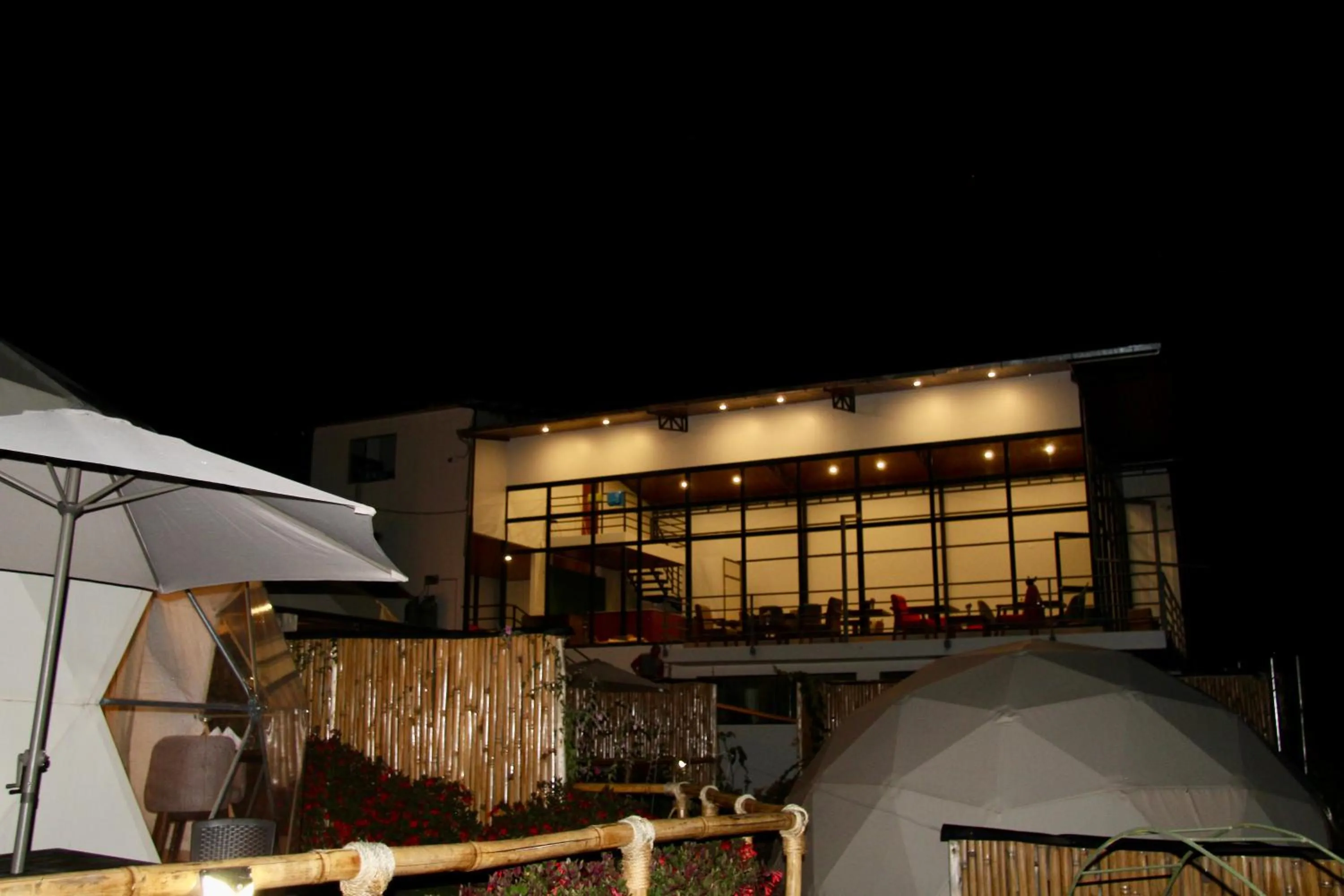 Restaurant/places to eat in MISKI SAMAY DOMO BOUTIQUE