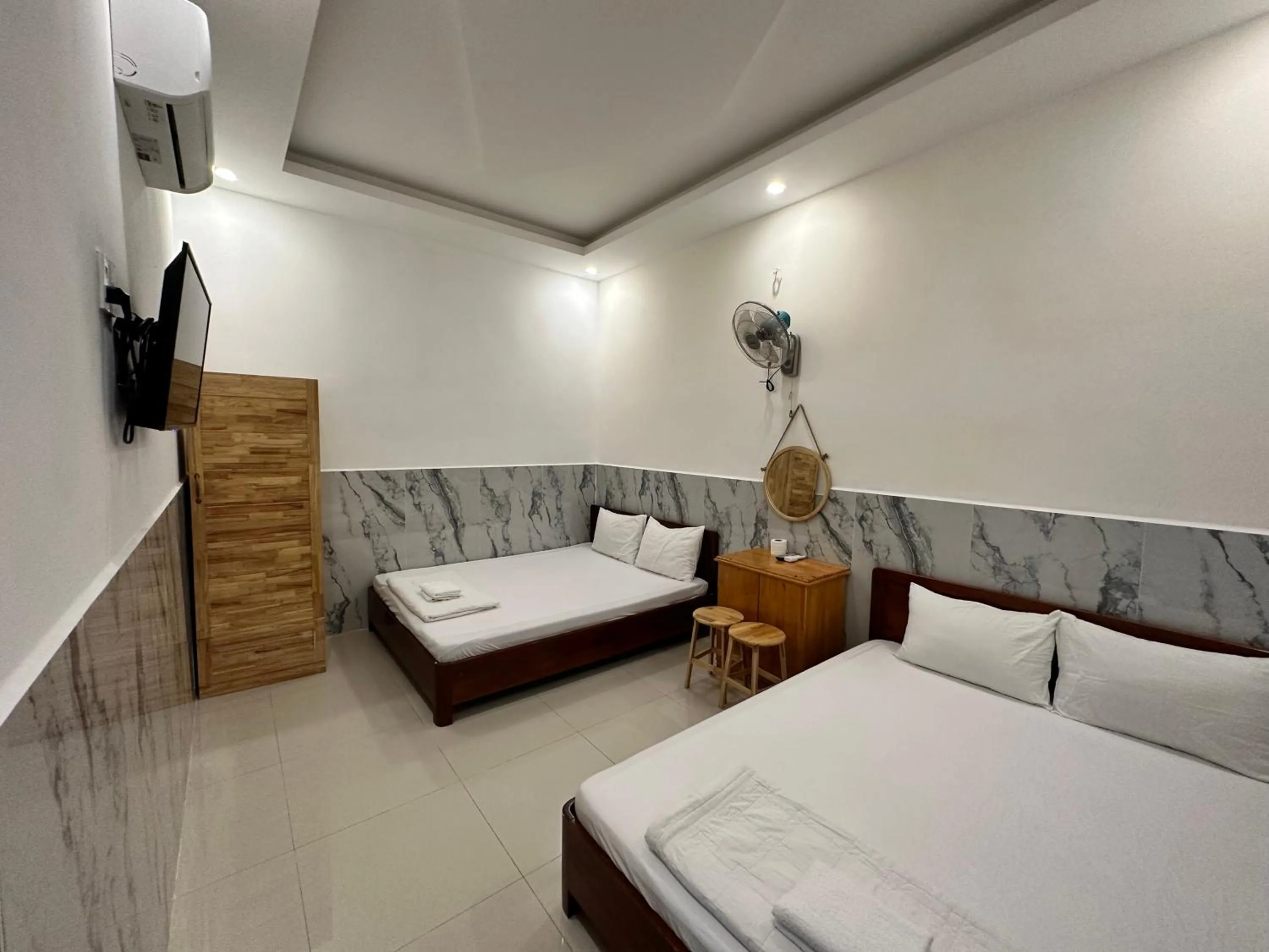 Bed in Anh Thư Motel