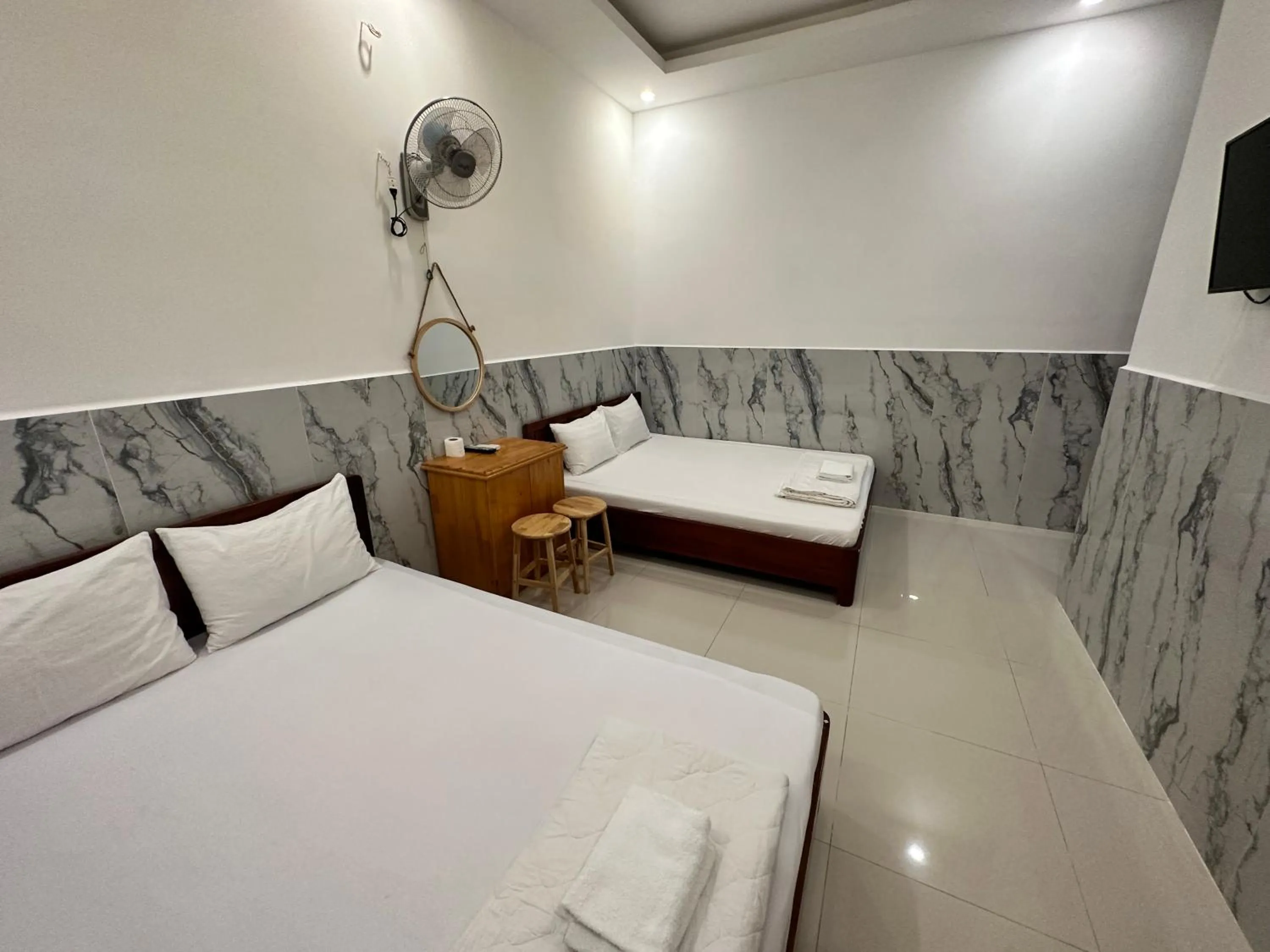Bed in Anh Thư Motel
