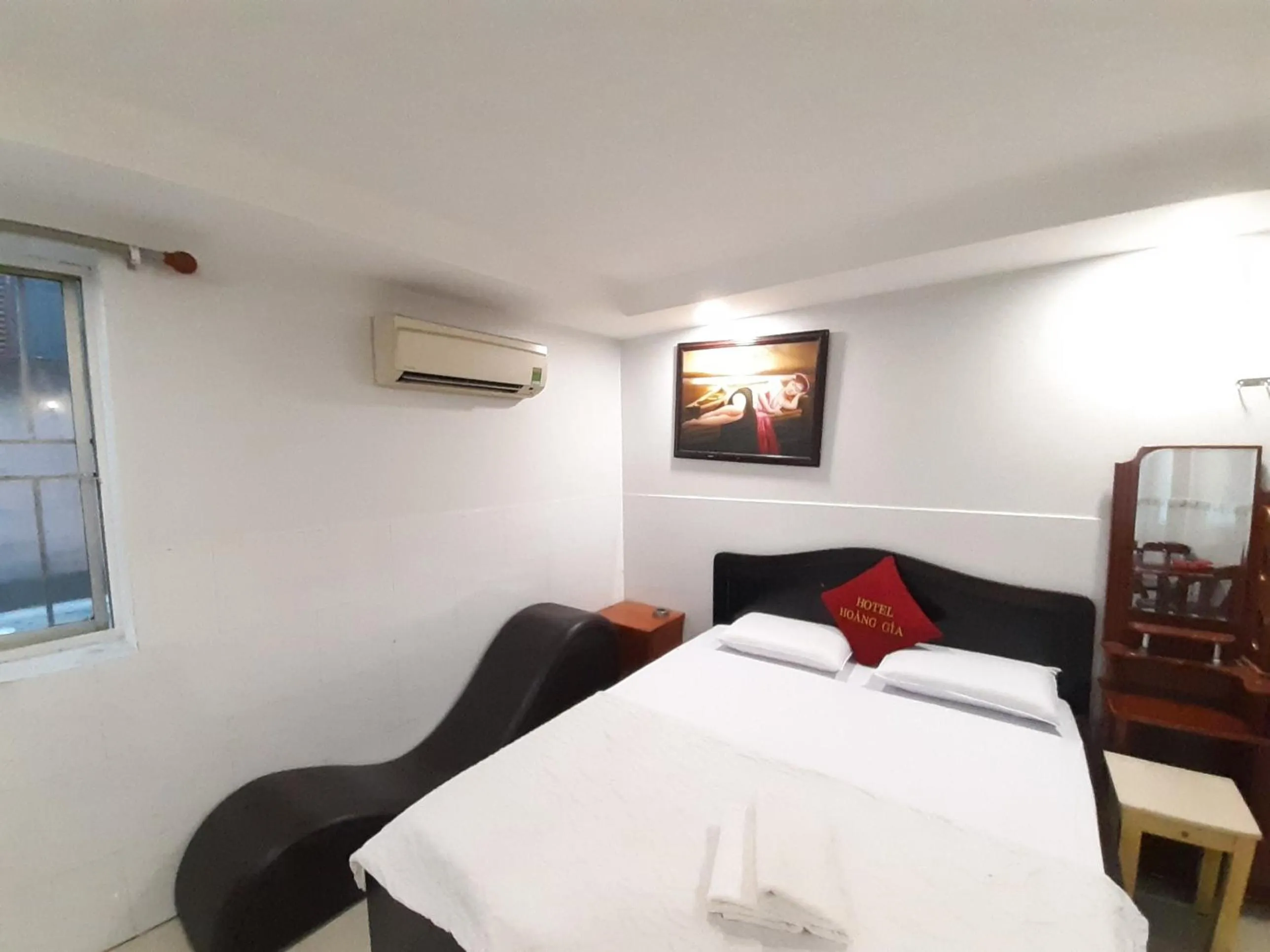 Bedroom in OYO 1226 Hoang Gia Hotel