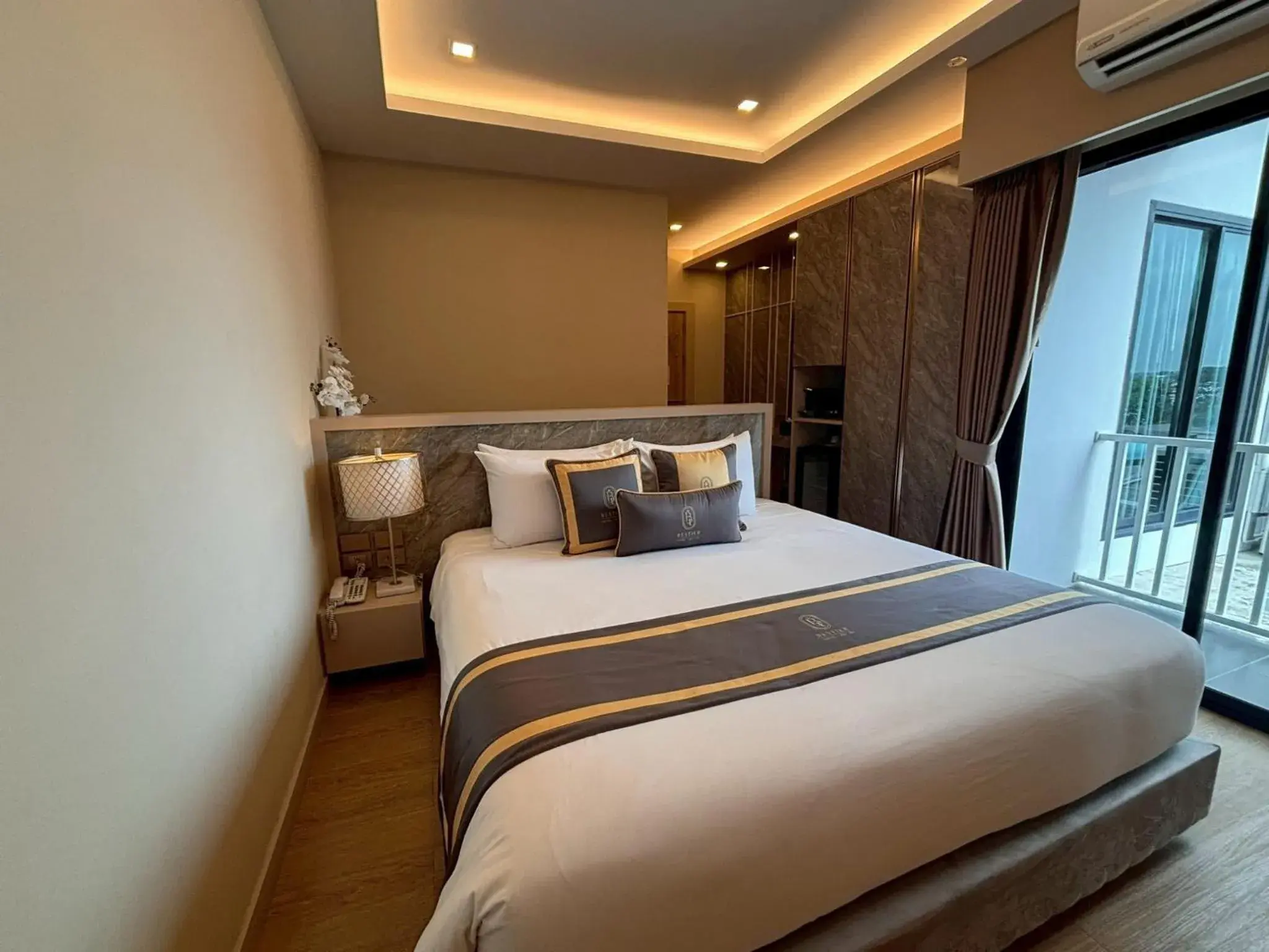 Bed in Bestier Hotel Hatyai Bed in Bestier Hotel Hatyai