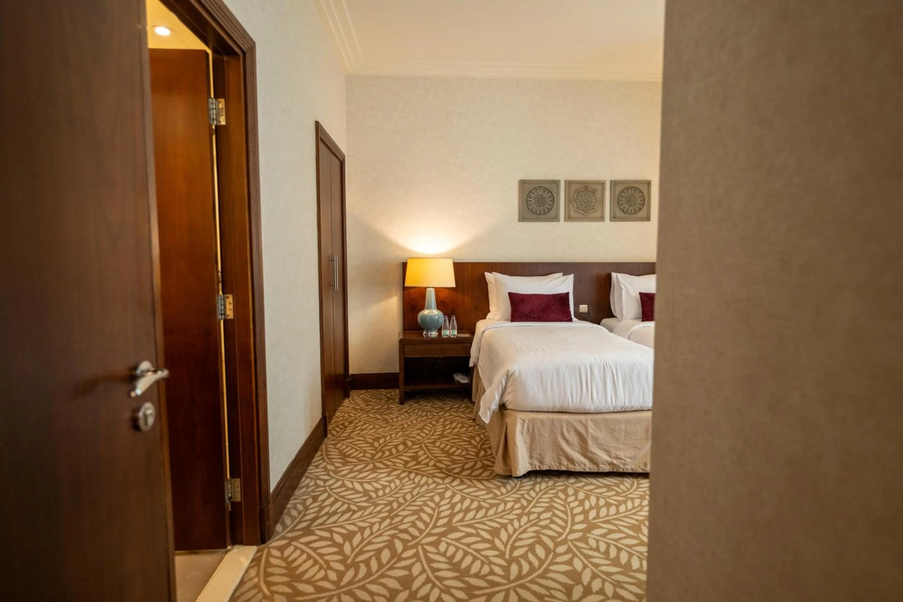 Bedroom, Bed in SAJA By Warwick Makkah Hotel