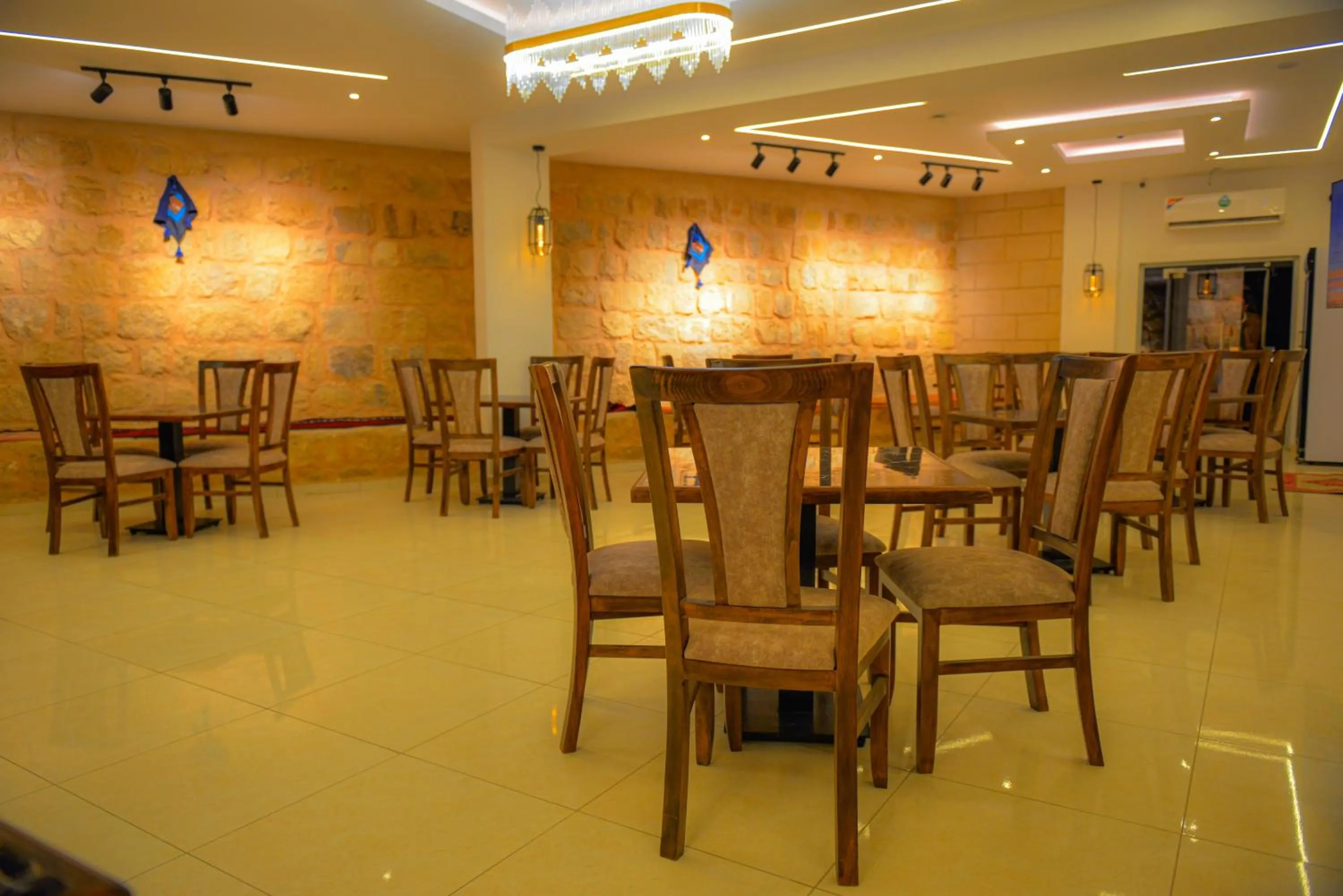 Restaurant/places to eat in Petra Karam Hotel