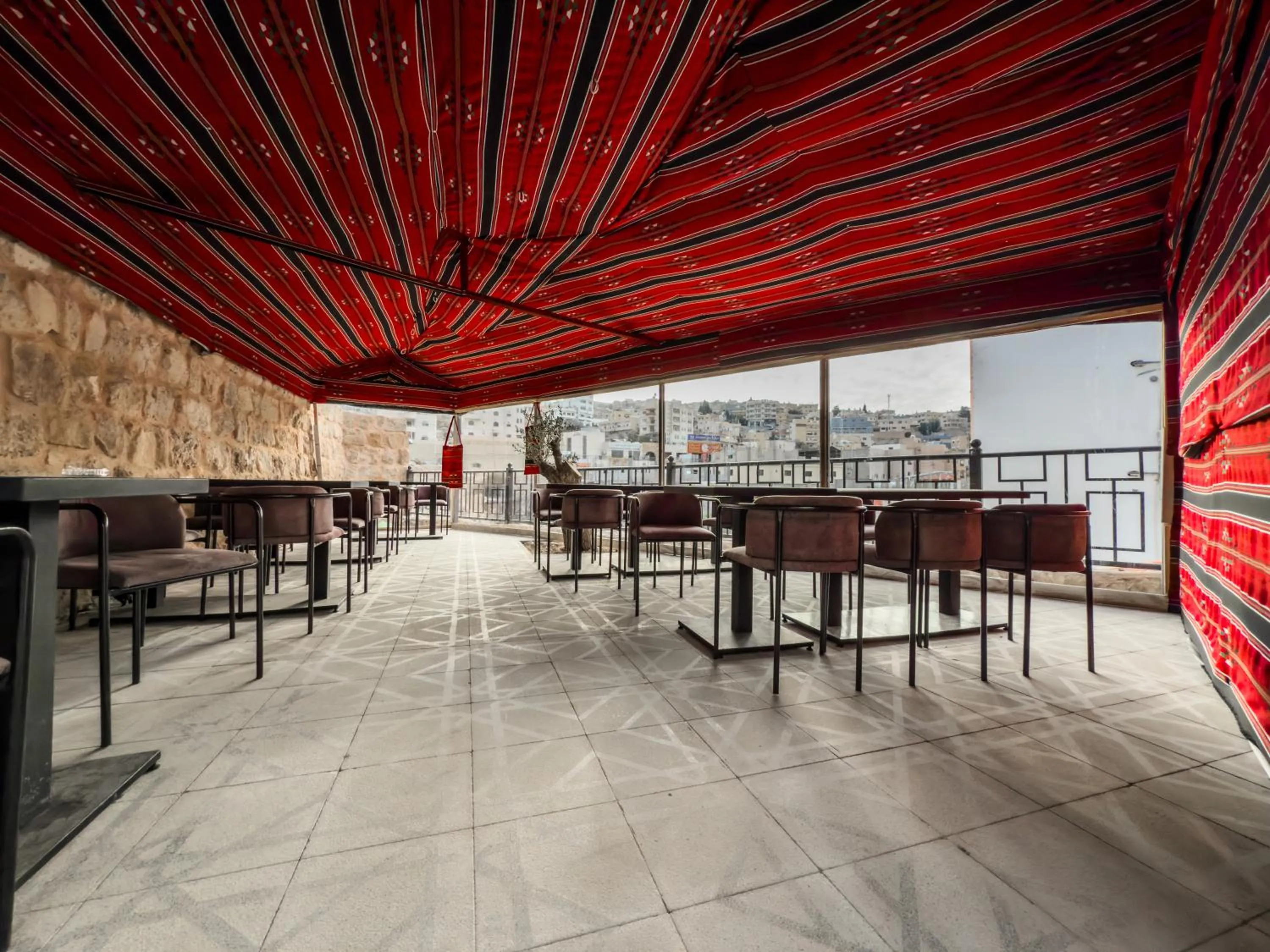 Lounge or bar in Petra Karam Hotel