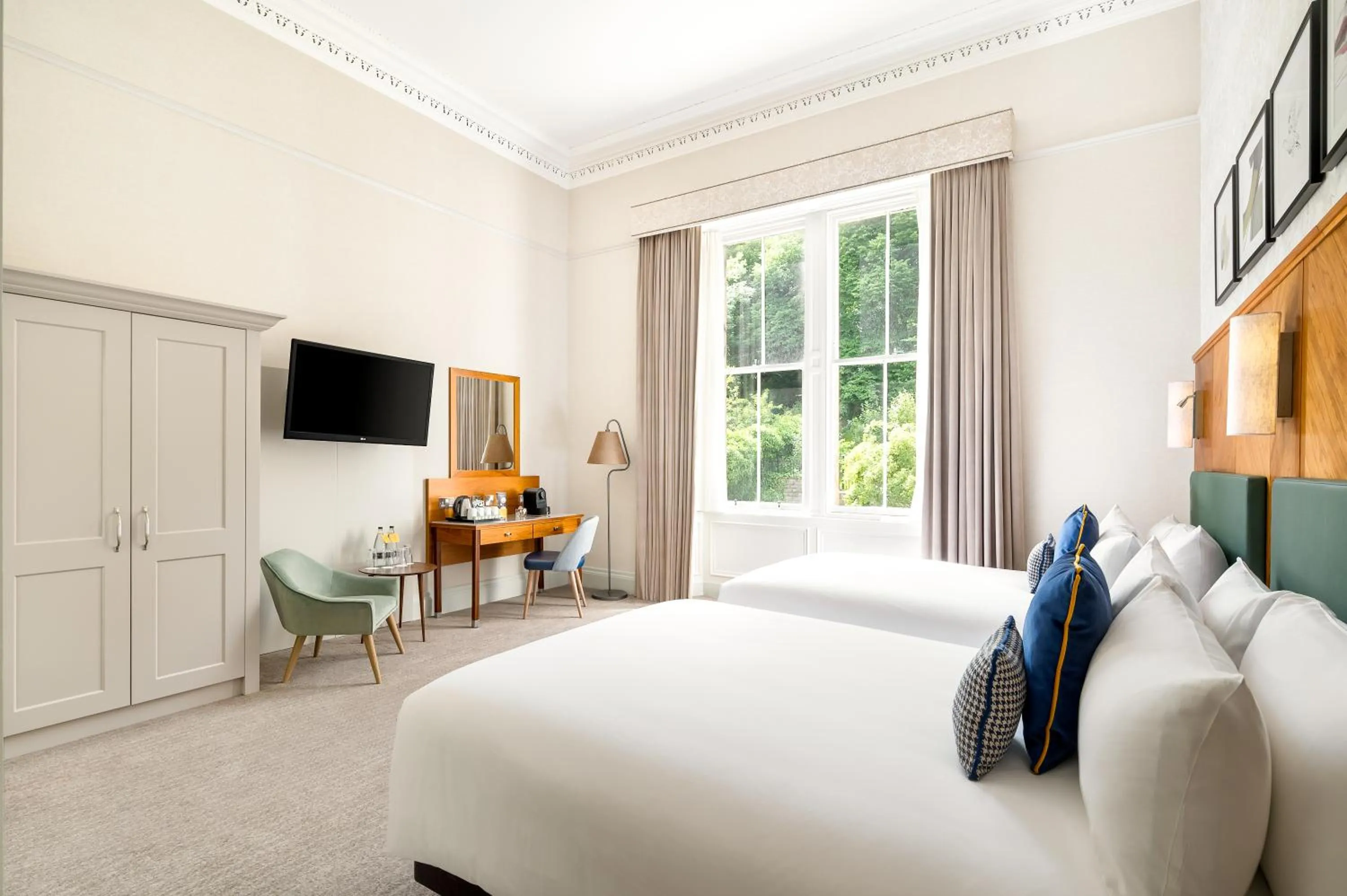 Bedroom, Bed in voco Edinburgh - Royal Terrace by IHG