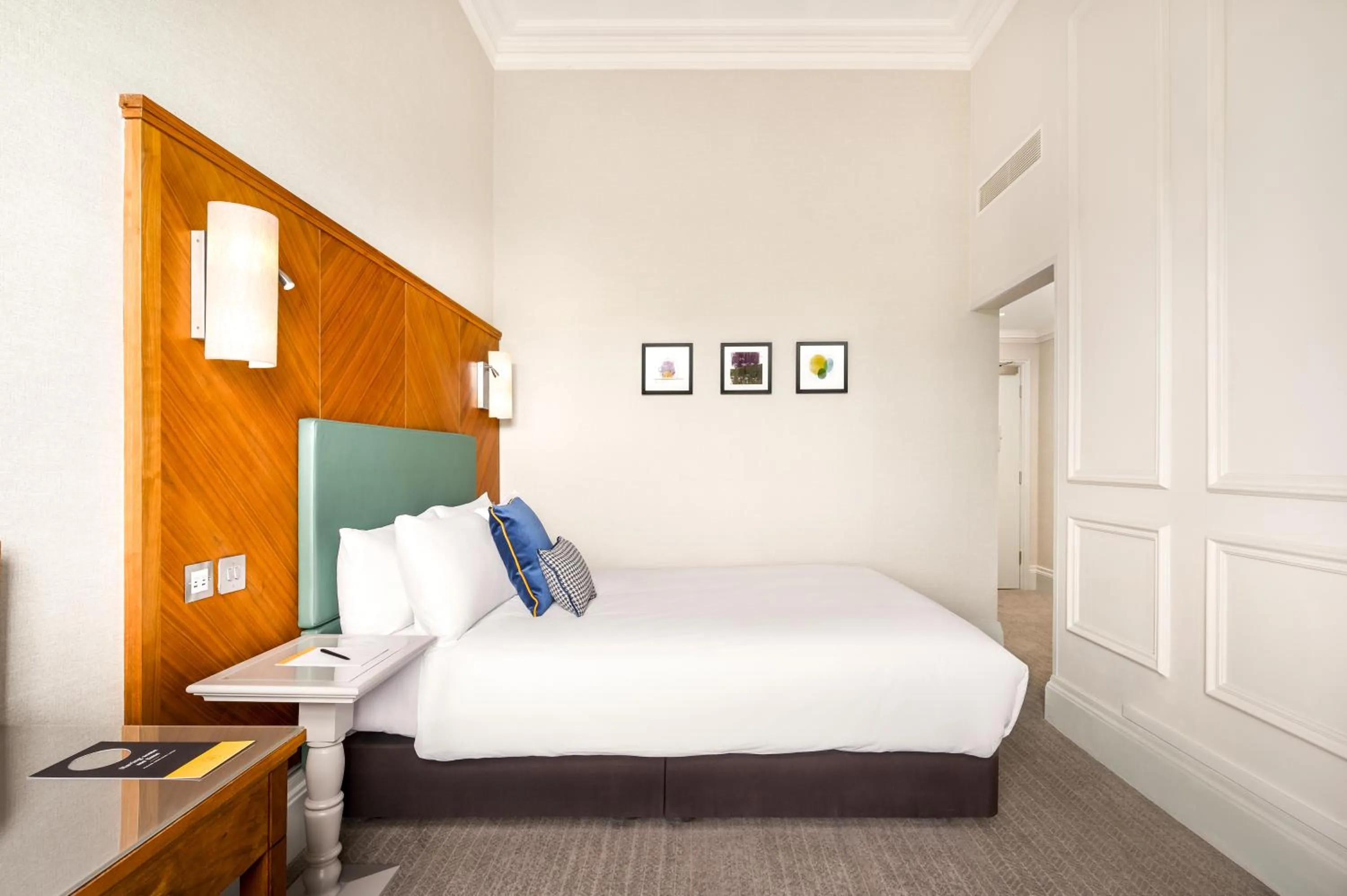 Bedroom, Bed in voco Edinburgh - Royal Terrace by IHG