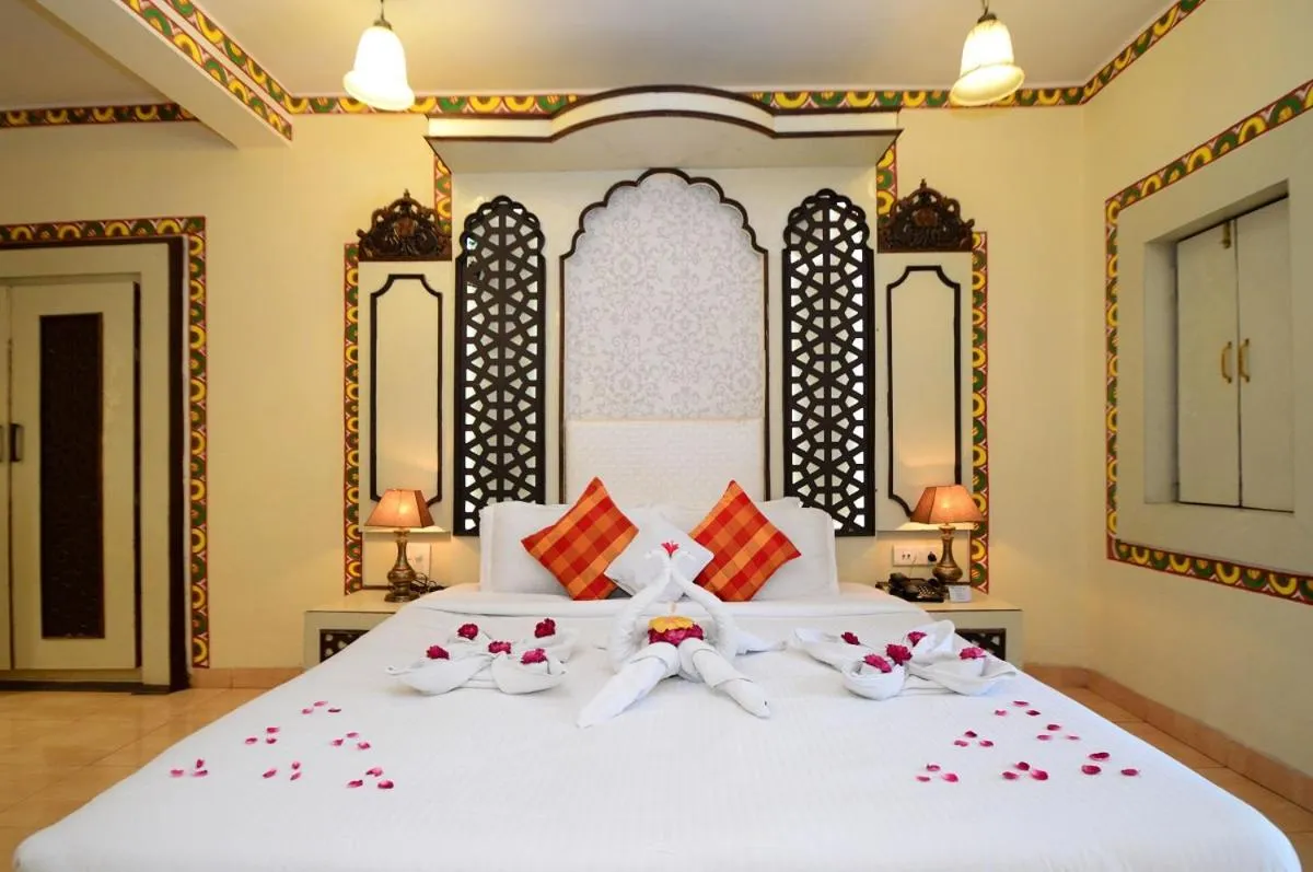 Bedroom, Bed in Chokhi Dhani Aangan