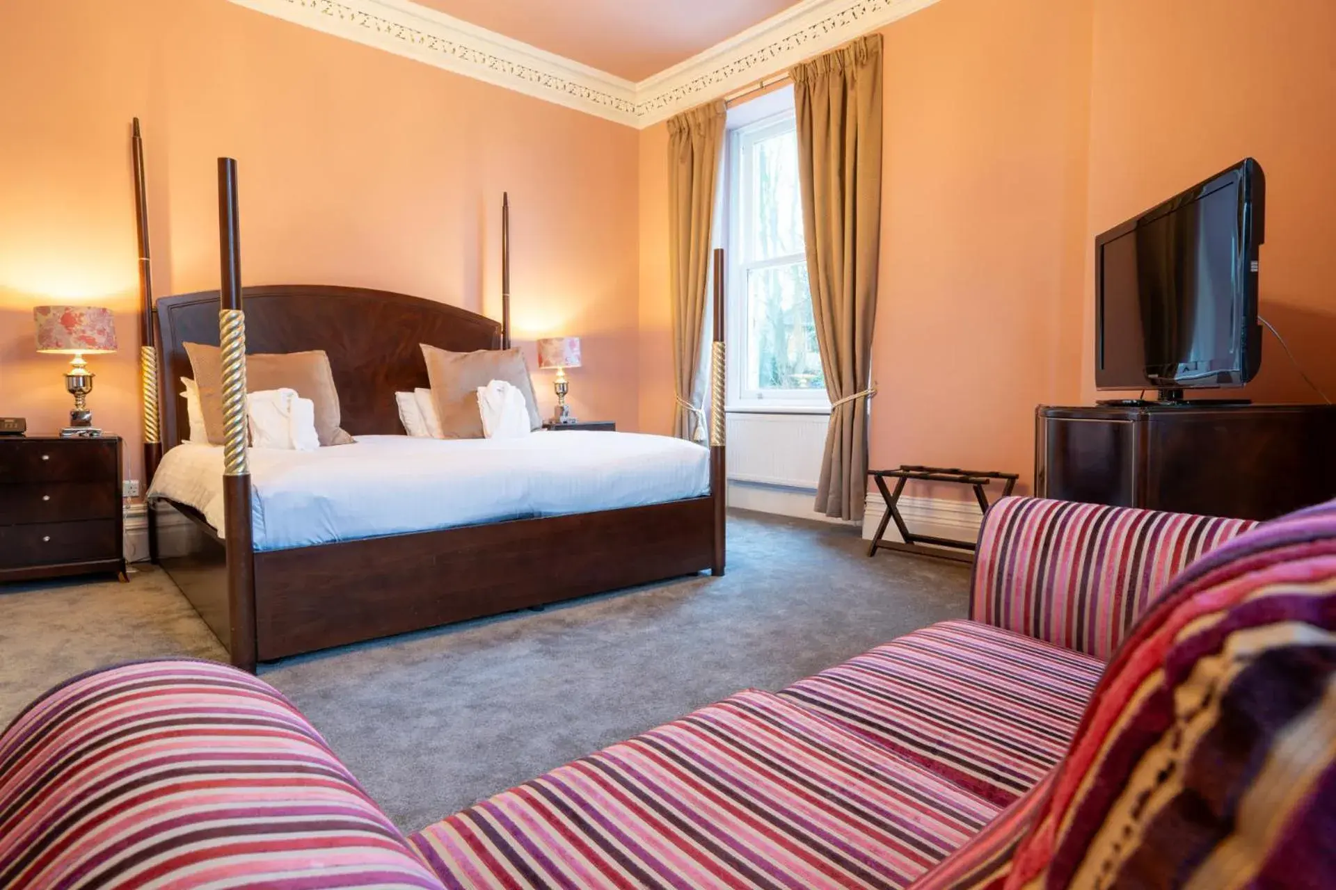 Bed in Hollin House Hotel Bed in Hollin House Hotel