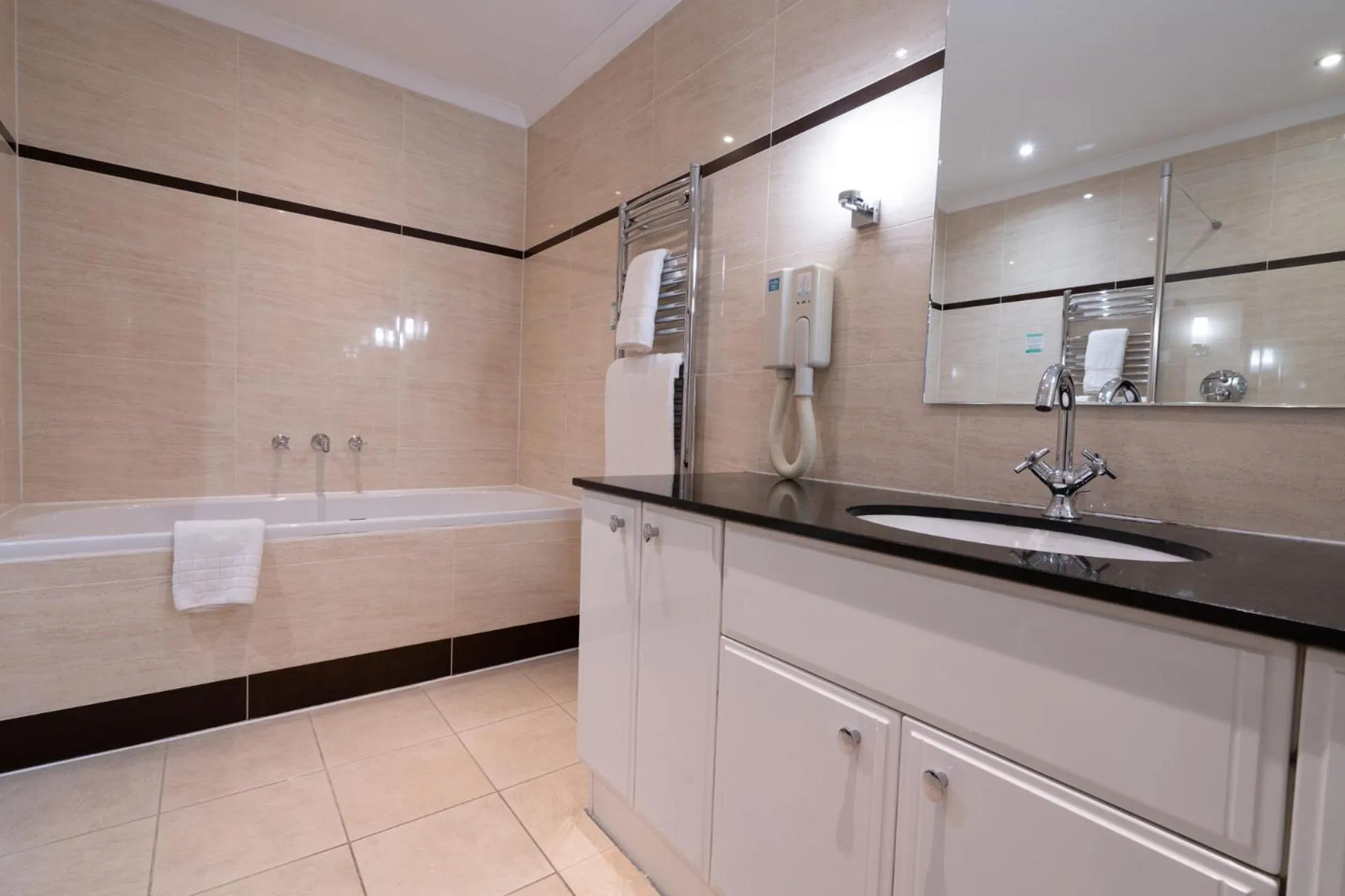 Bathroom in Hollin House Hotel