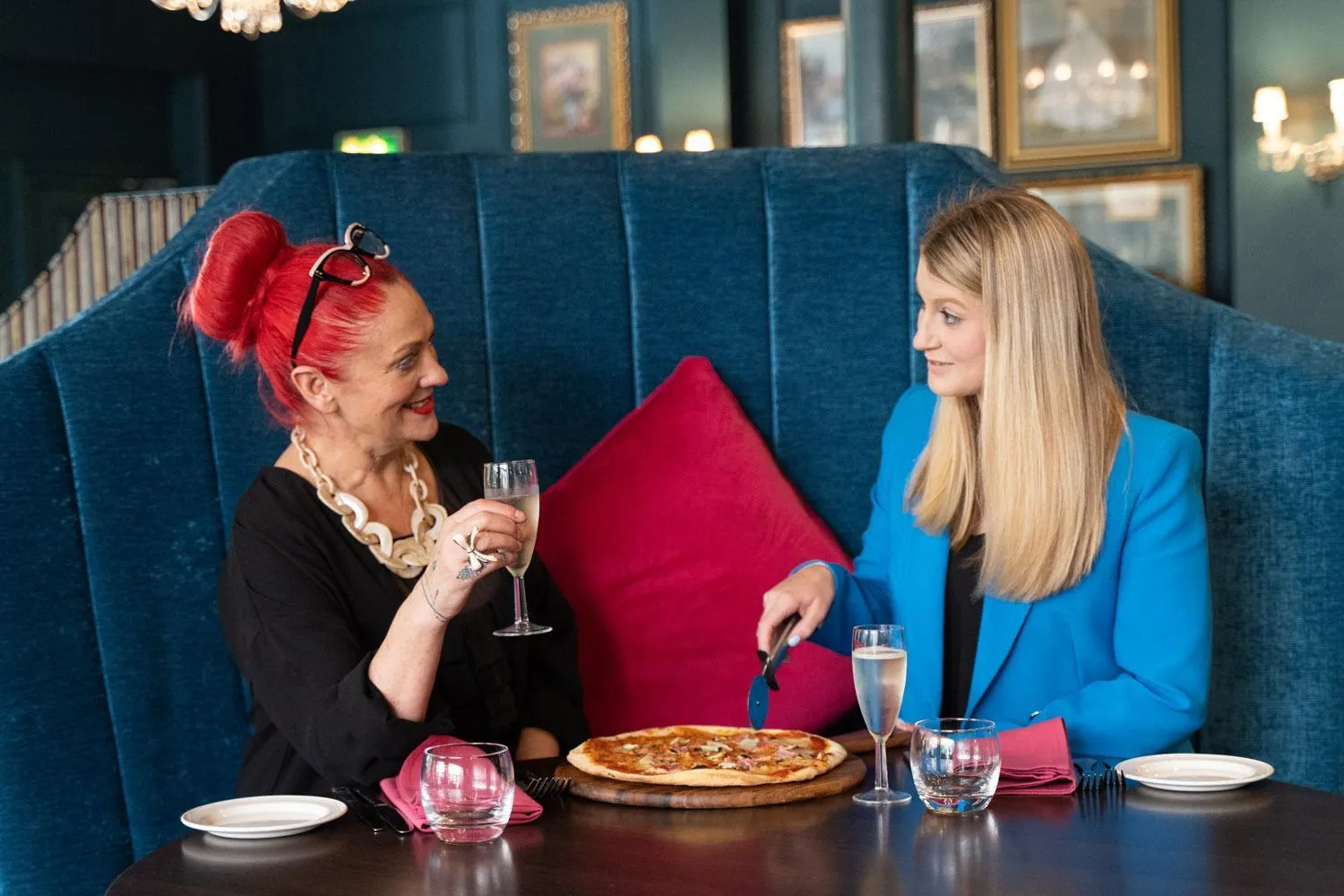 Restaurant/places to eat in Hollin House Hotel