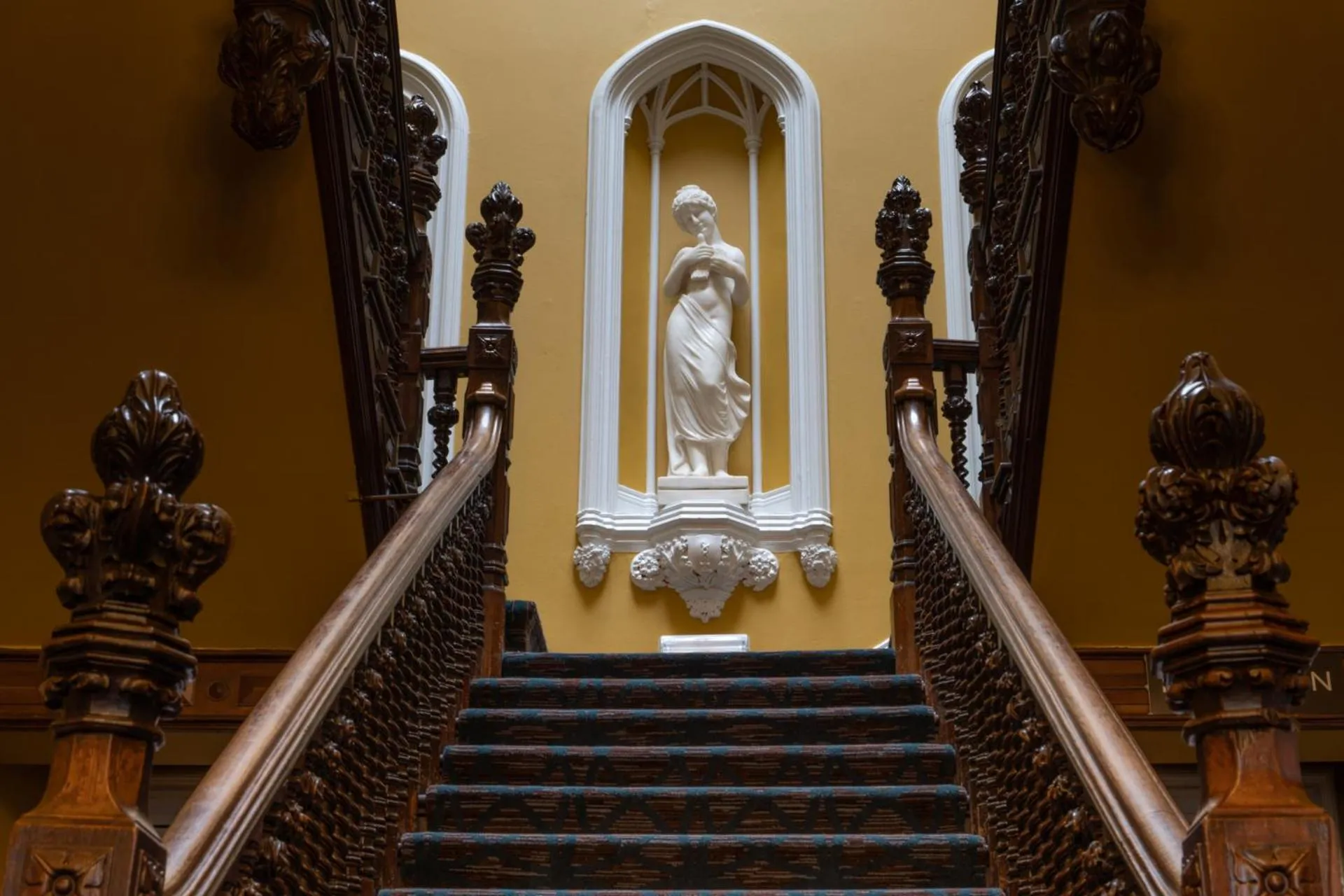 Facade/entrance in Hollin House Hotel