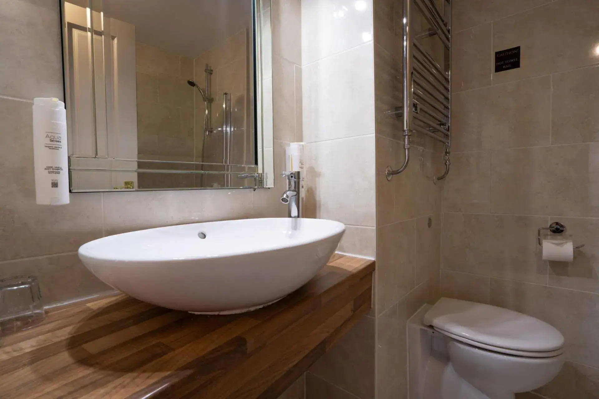 Family Room in Hollin House Hotel Family Room in Hollin House Hotel