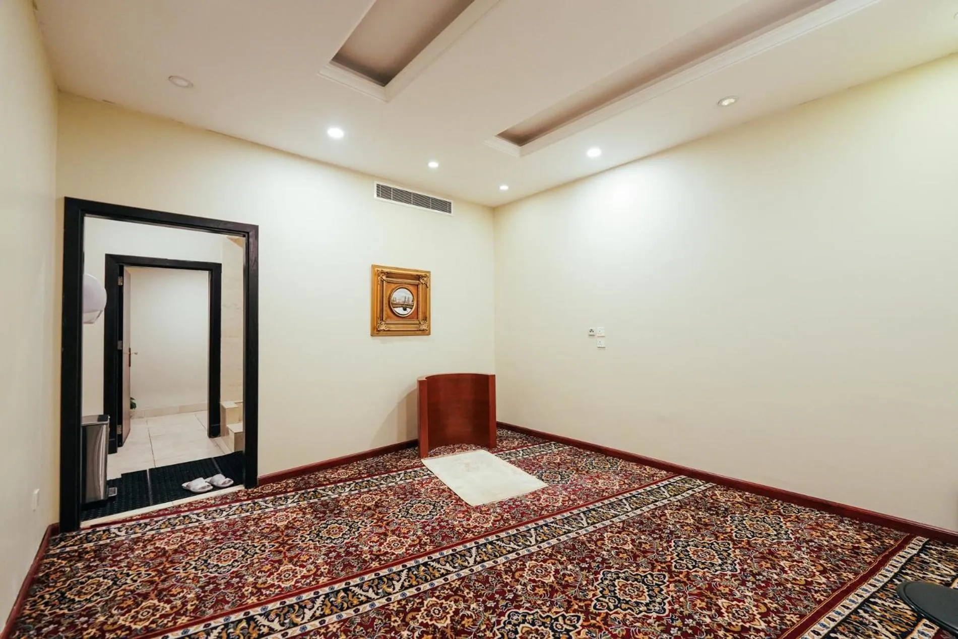 Property building, Bed in Verta Quraish Hotel Jeddah