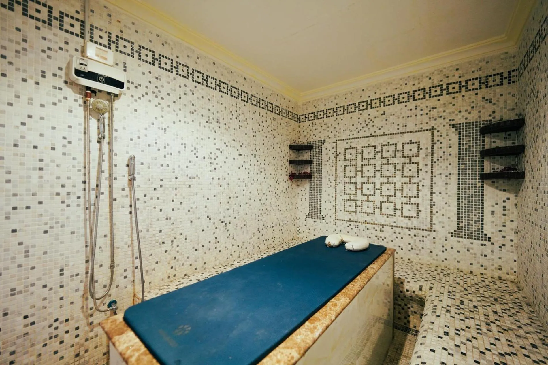 Bath in Verta Quraish Hotel Jeddah