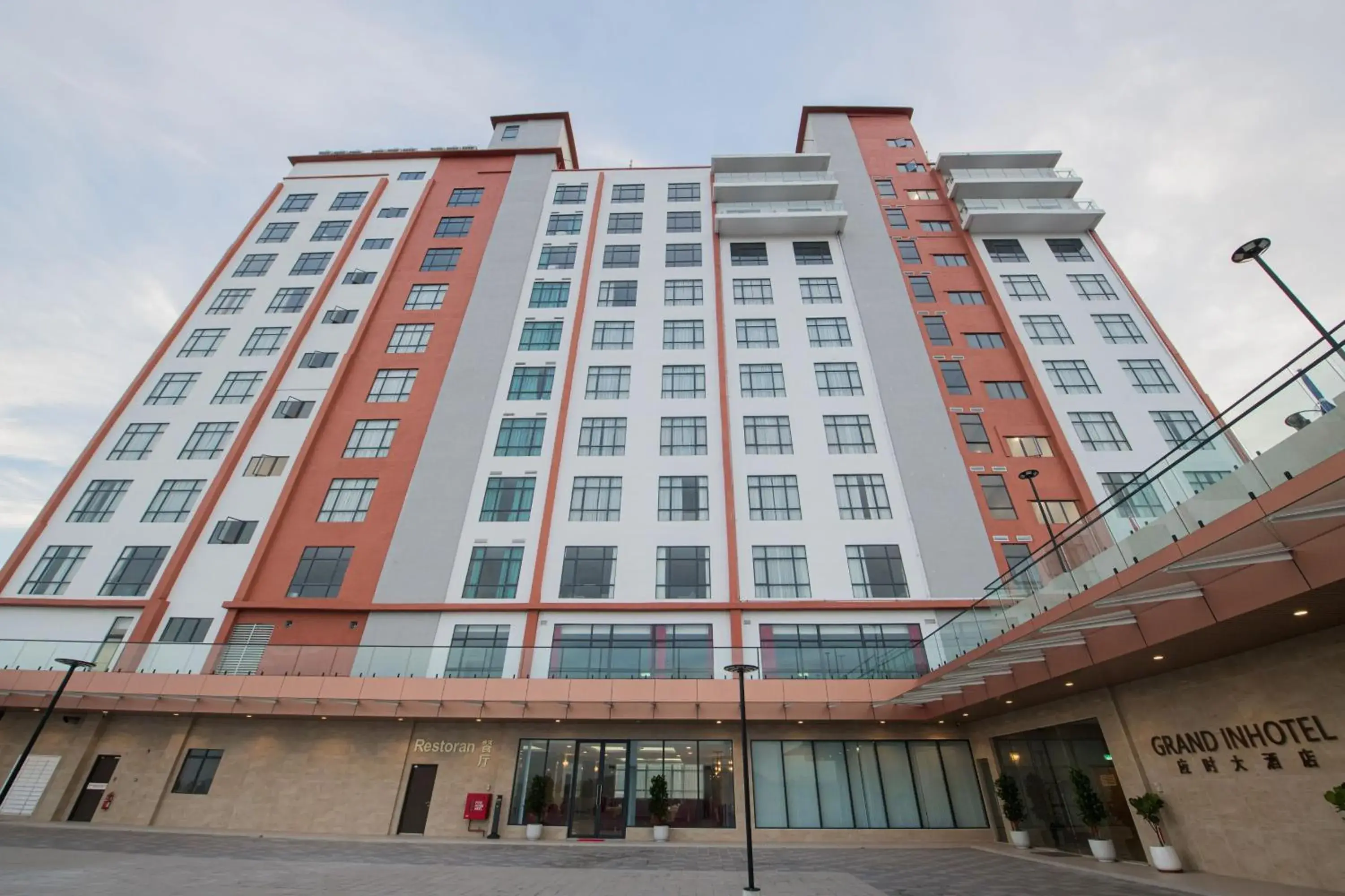 Property building in Grand InHotel Kota Kinabalu Property building in Grand InHotel Kota Kinabalu