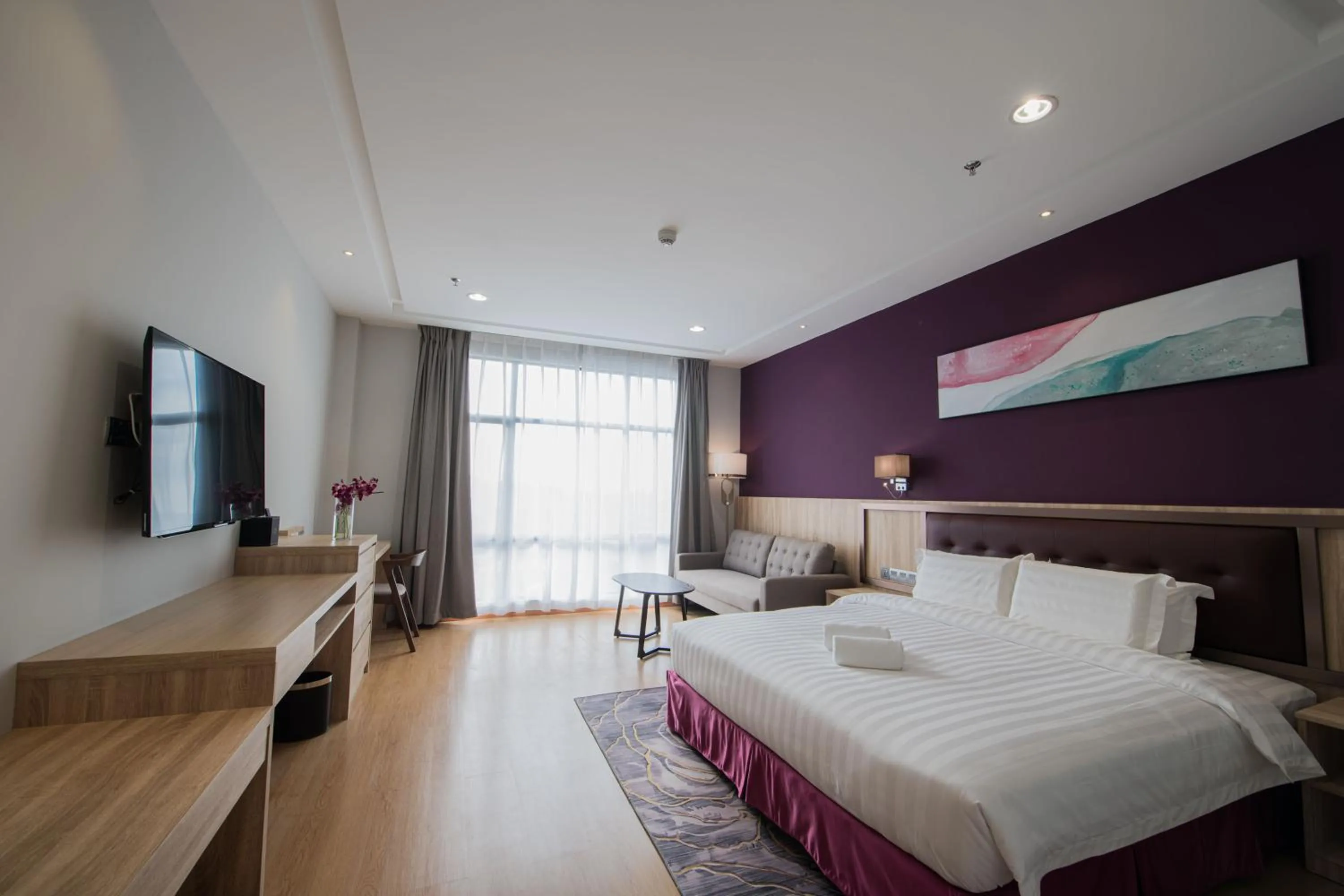 Bed in Grand InHotel Kota Kinabalu