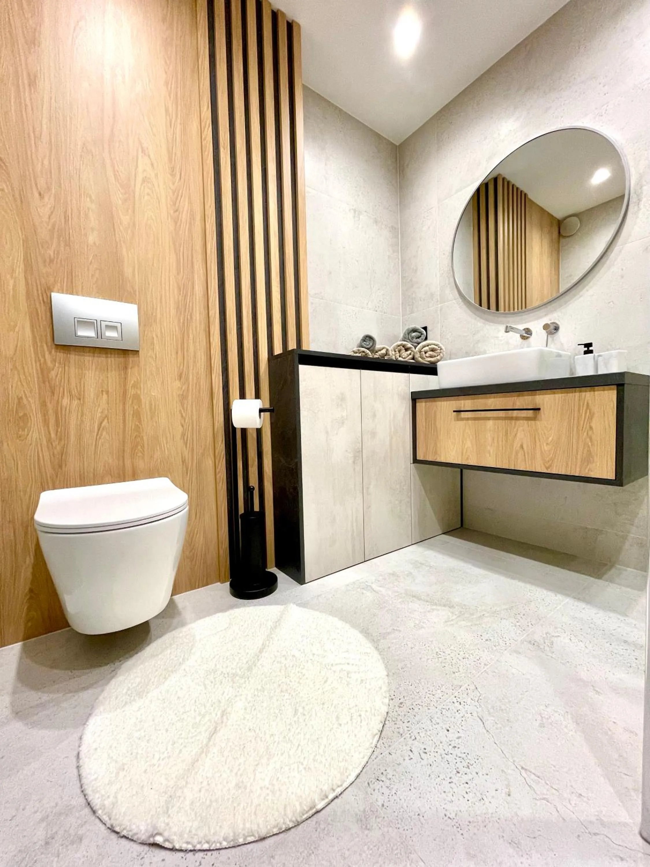Toilet in Apartament Bajeczny nad jeziorem Drwęckiem ROYAL APARTS OSTRÓDA