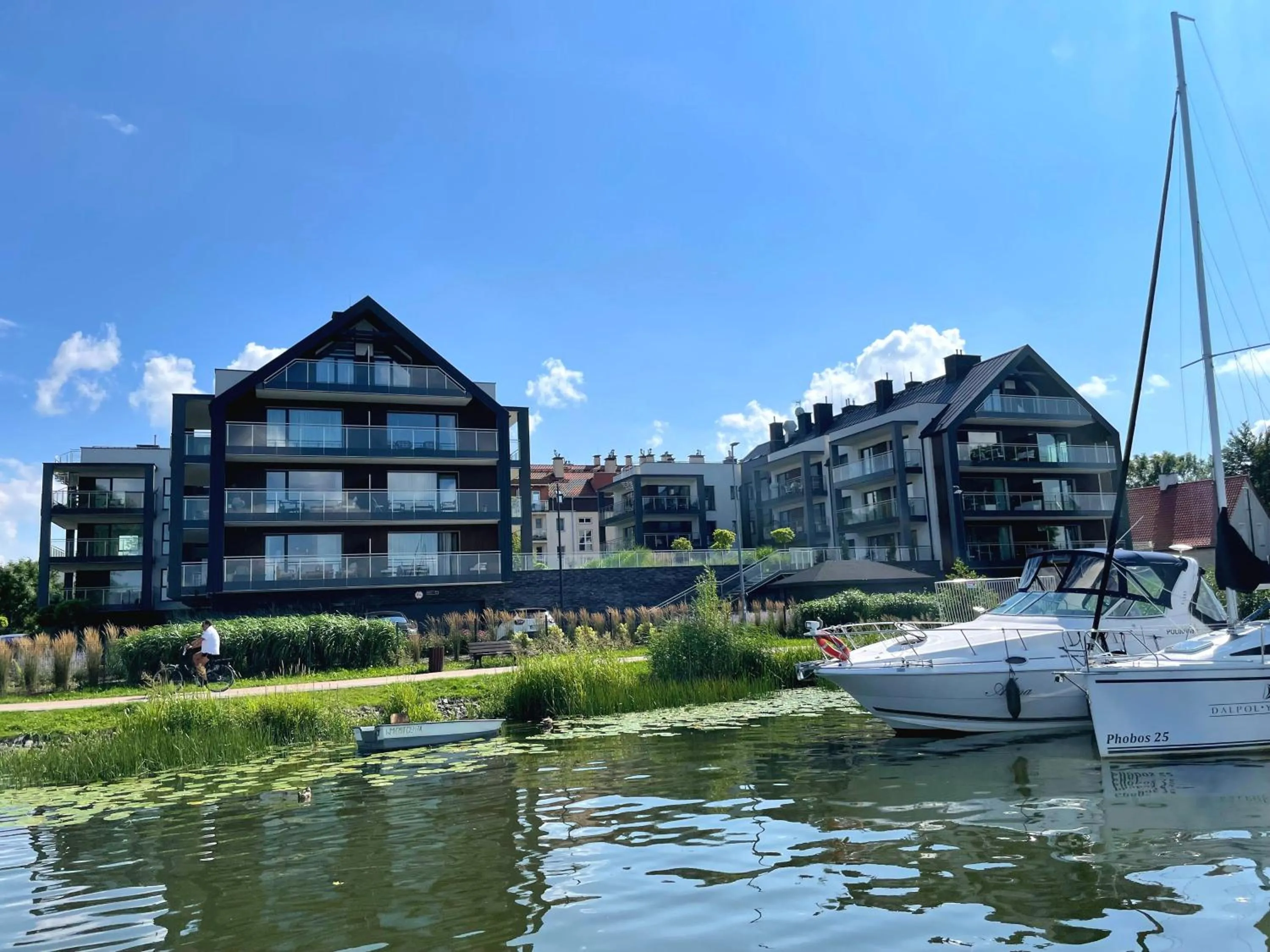 Apartament Bajeczny nad jeziorem Drwęckiem ROYAL APARTS OSTRÓDA