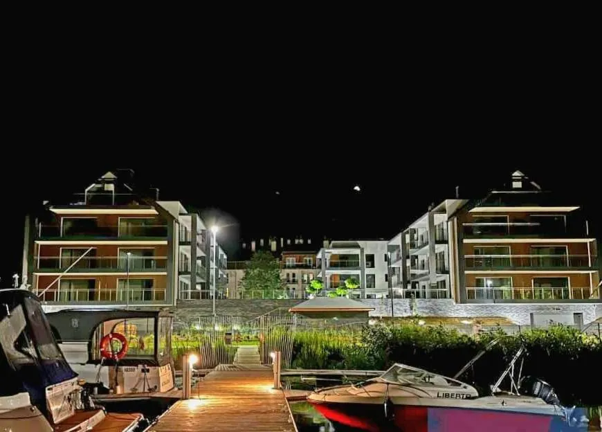 Property building in Apartament Bajeczny nad jeziorem Drwęckiem ROYAL APARTS OSTRÓDA