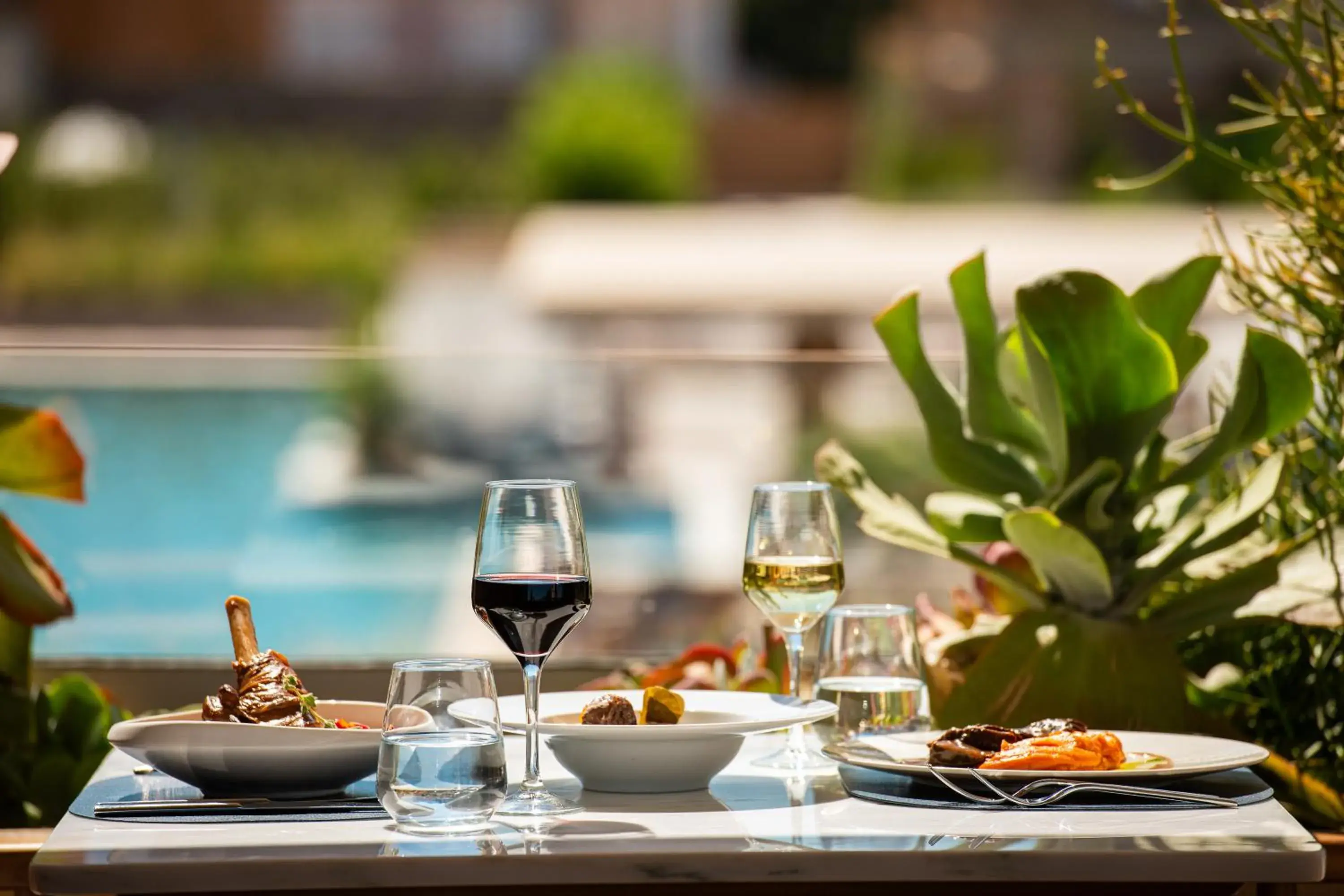 Restaurant/places to eat in Royal Pearl Island Chios Hotel and Spa Restaurant/places to eat in Royal Pearl Island Chios Hotel and Spa