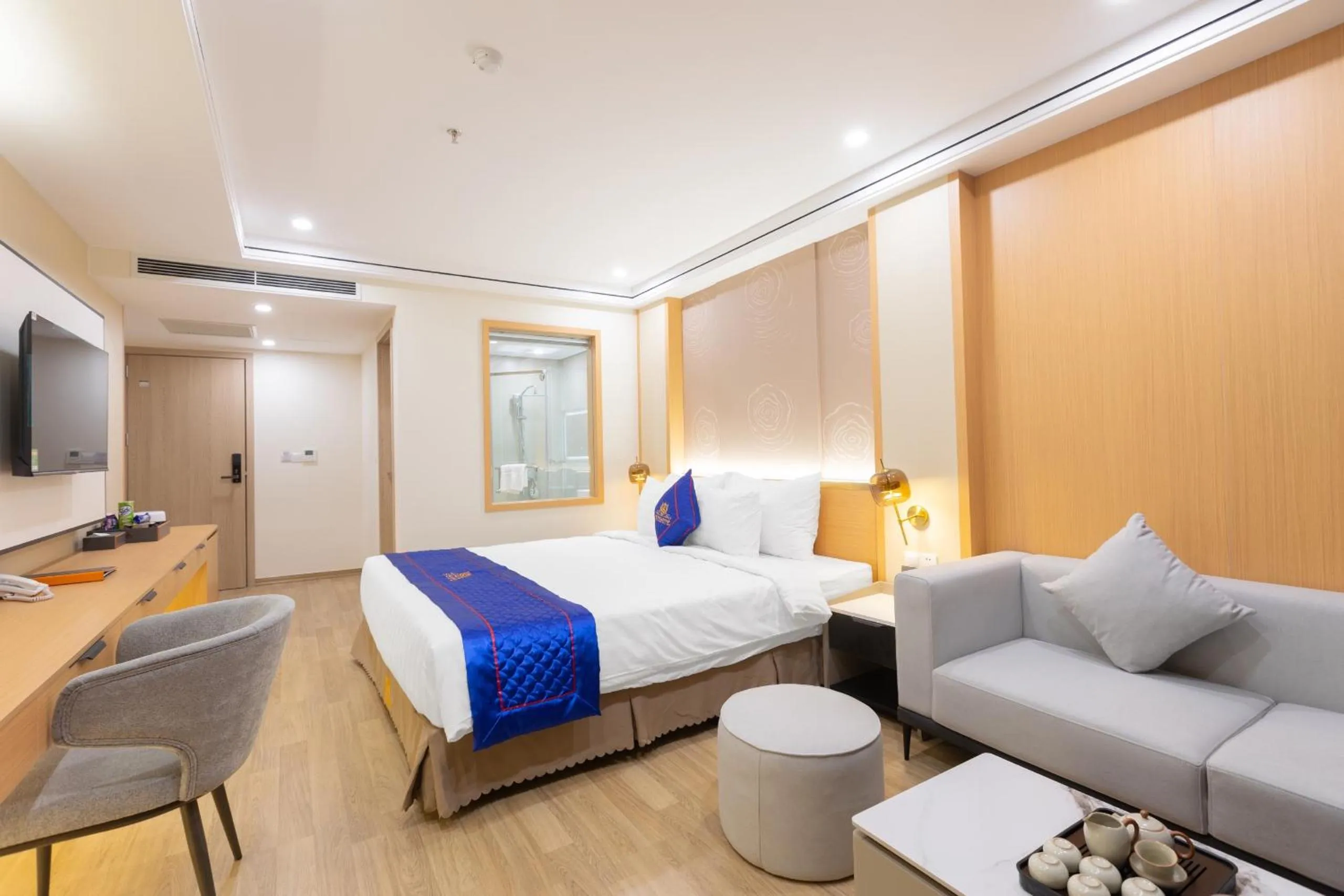 Bed in Sunshine Apartment Hotel