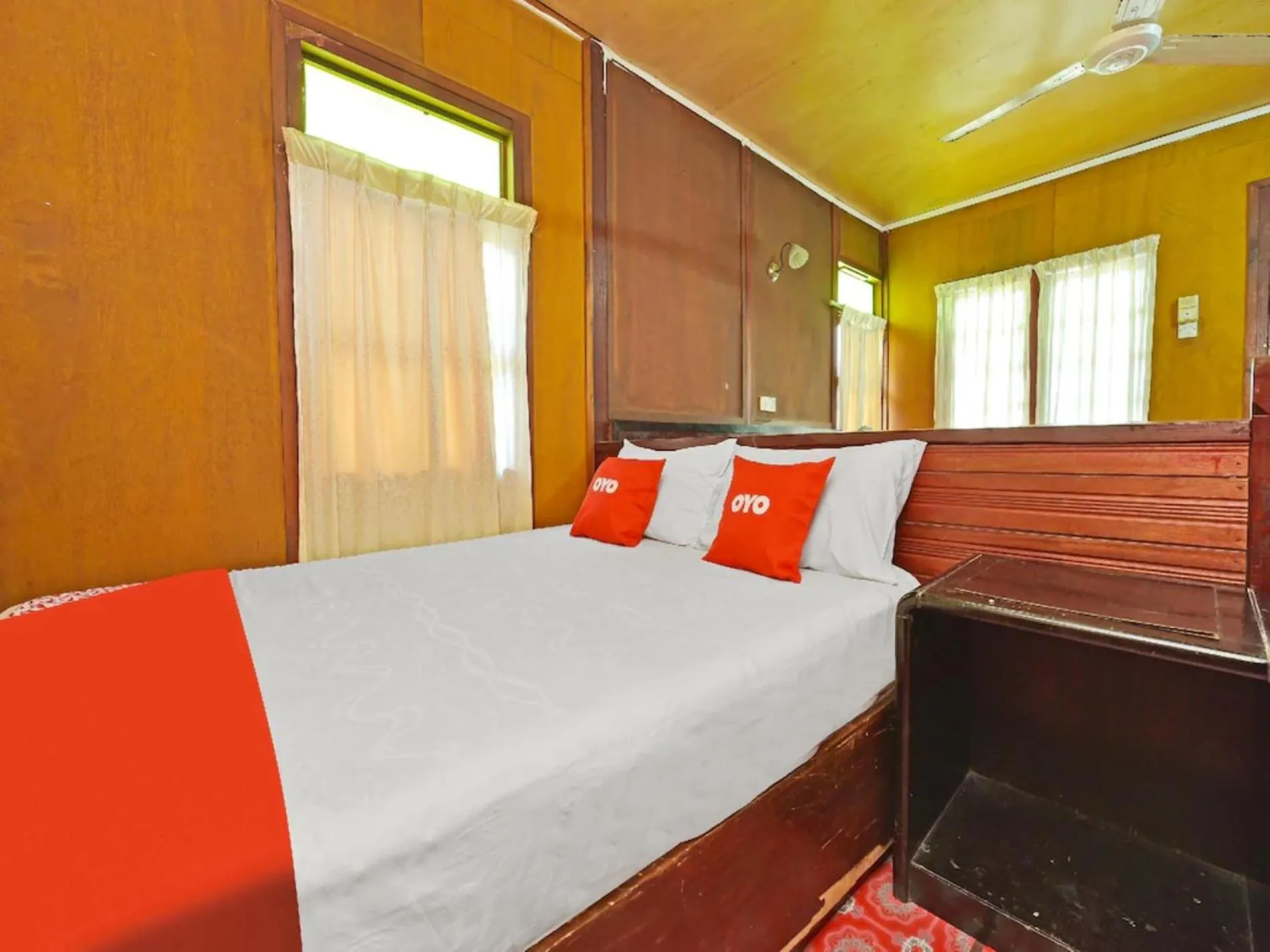View (from property/room), Bed in Pelangi Beach Resort