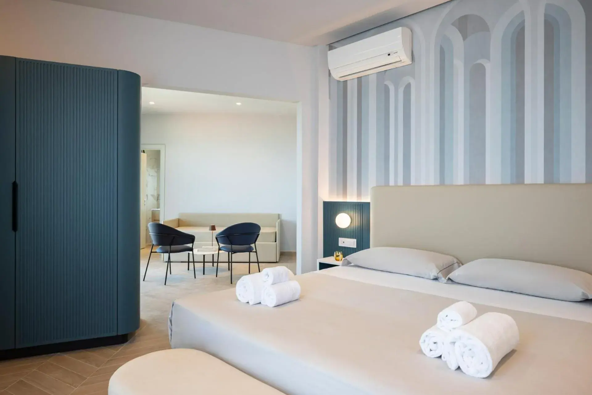 Suite with Sea View - single occupancy in Hotel Playa Suite Suite with Sea View - single occupancy in Hotel Playa Suite