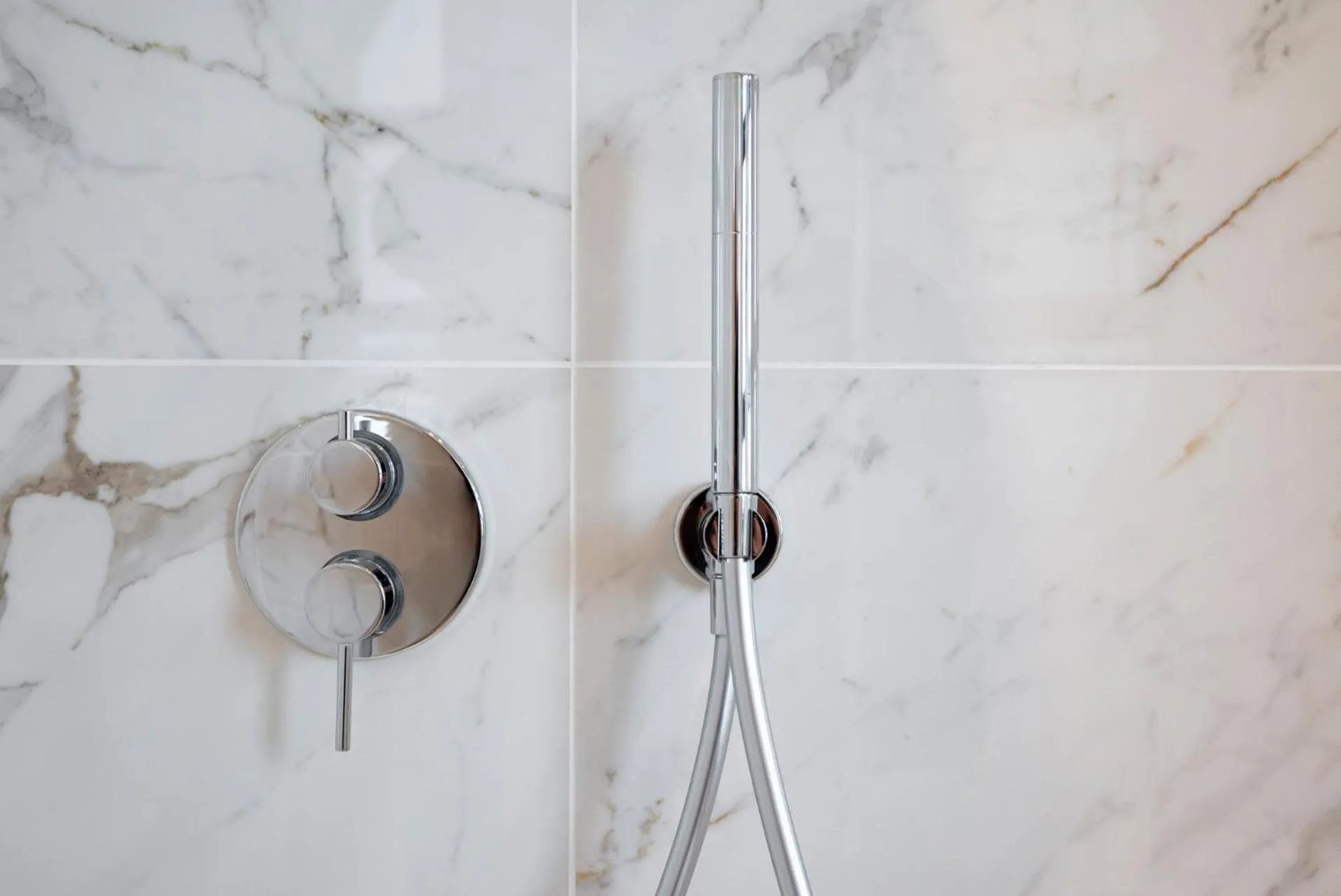 Shower in Hotel Playa Suite