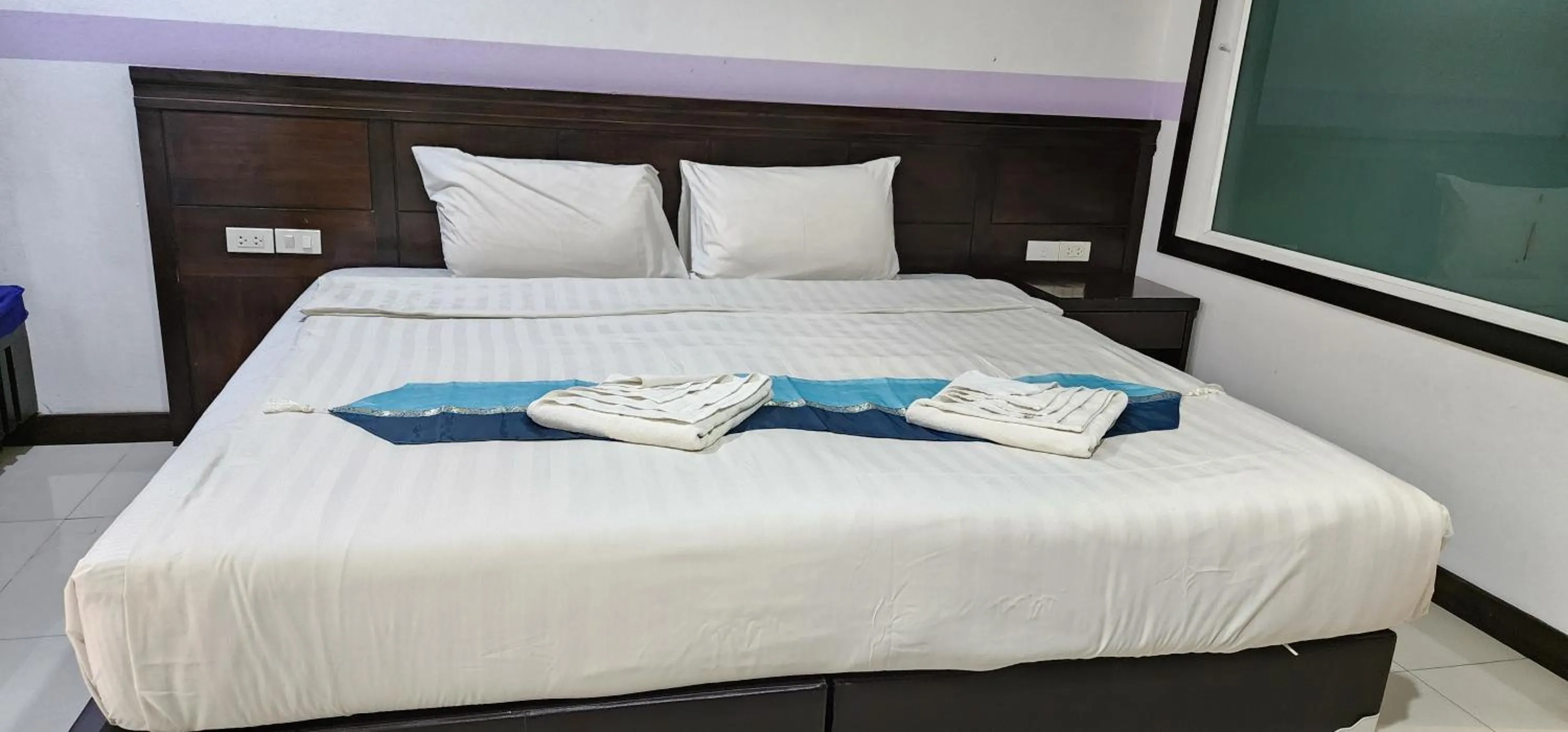 Superior Double Room in Diamond Crown Hotel