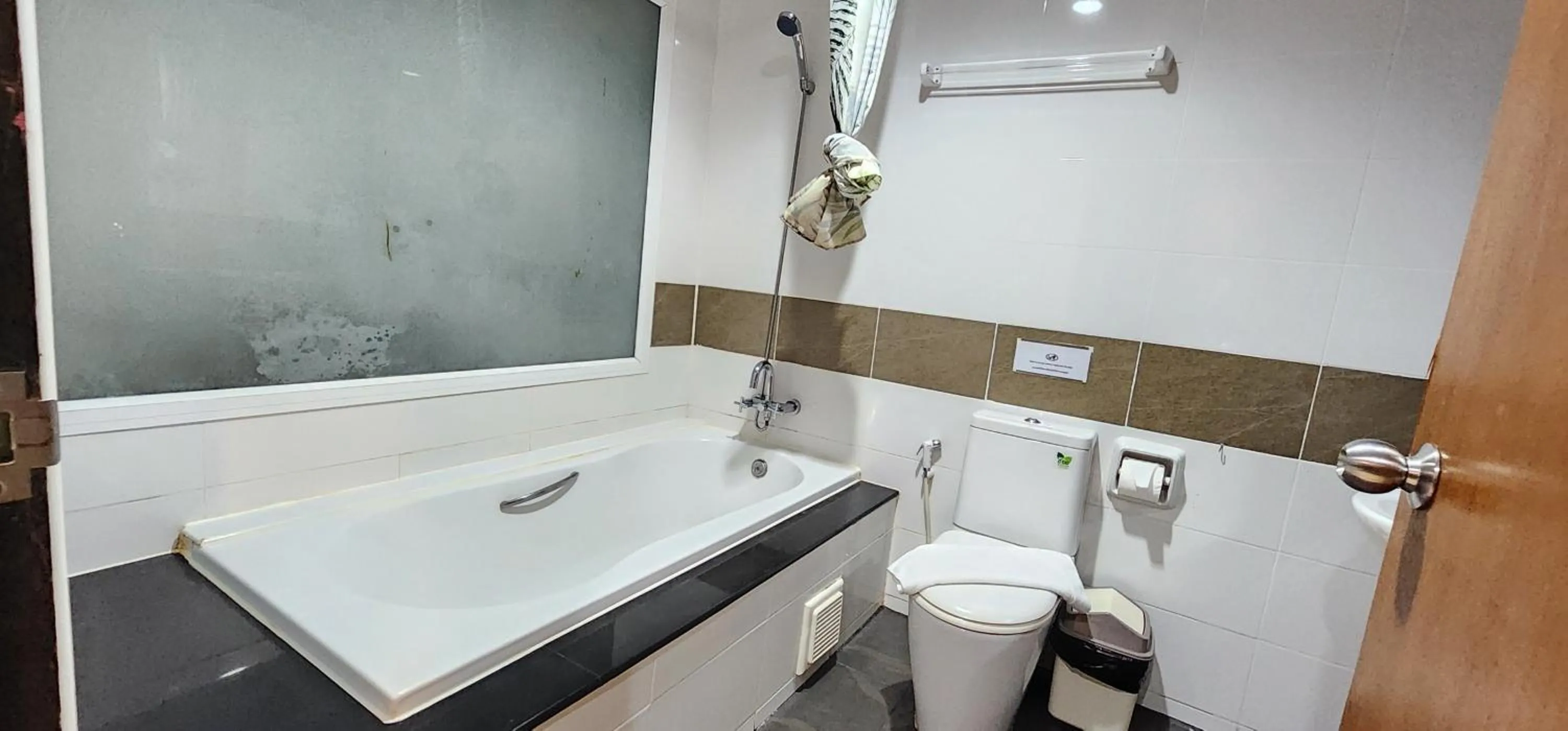 Superior Twin Room in Diamond Crown Hotel