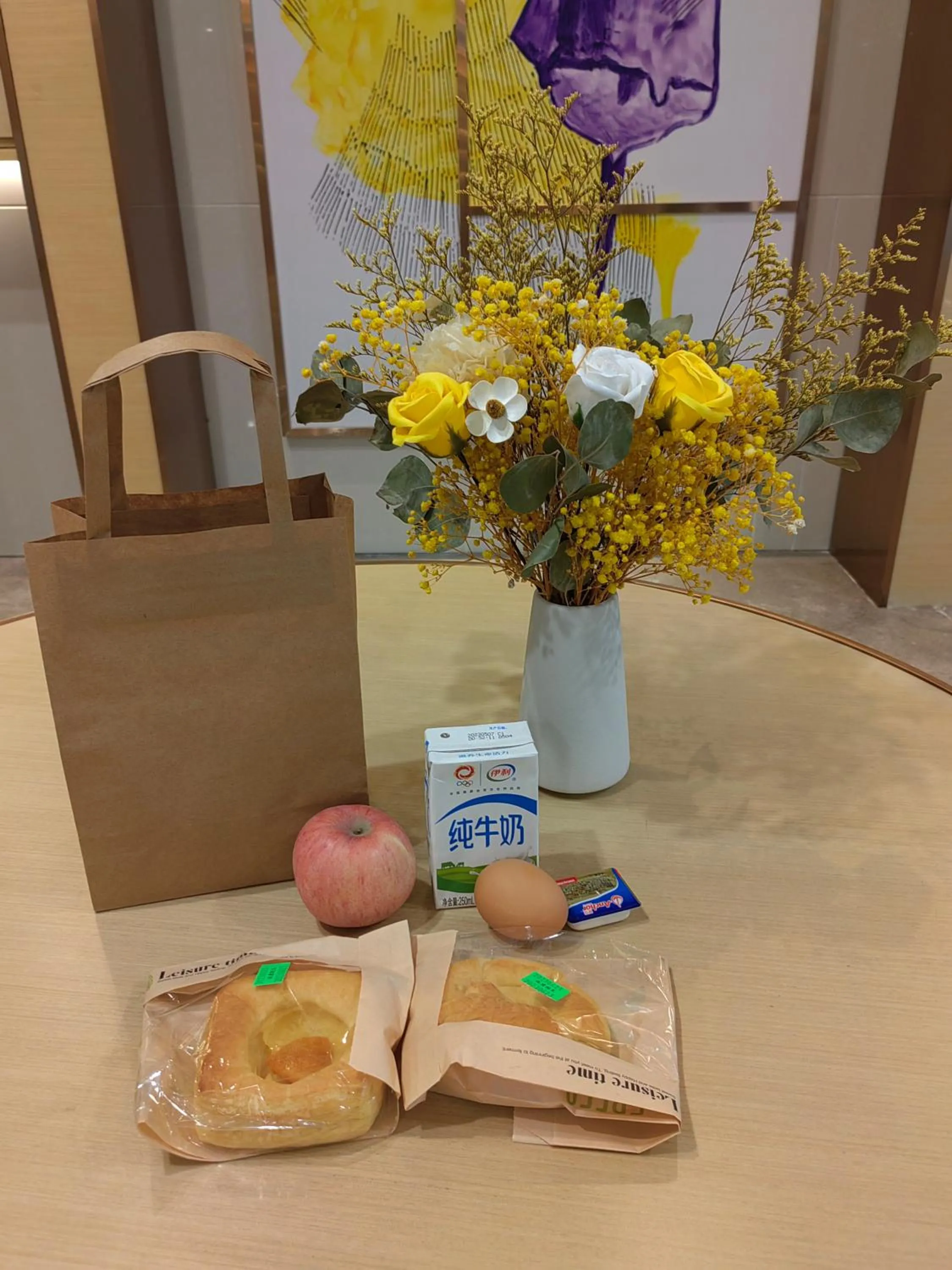 Restaurant/places to eat in Guangzhou Baiyun Airport Yunzhi Hotel near Terminal One - Complimentary Shuttle Bus between hotel to Canton Fair Complex during Canton Fair