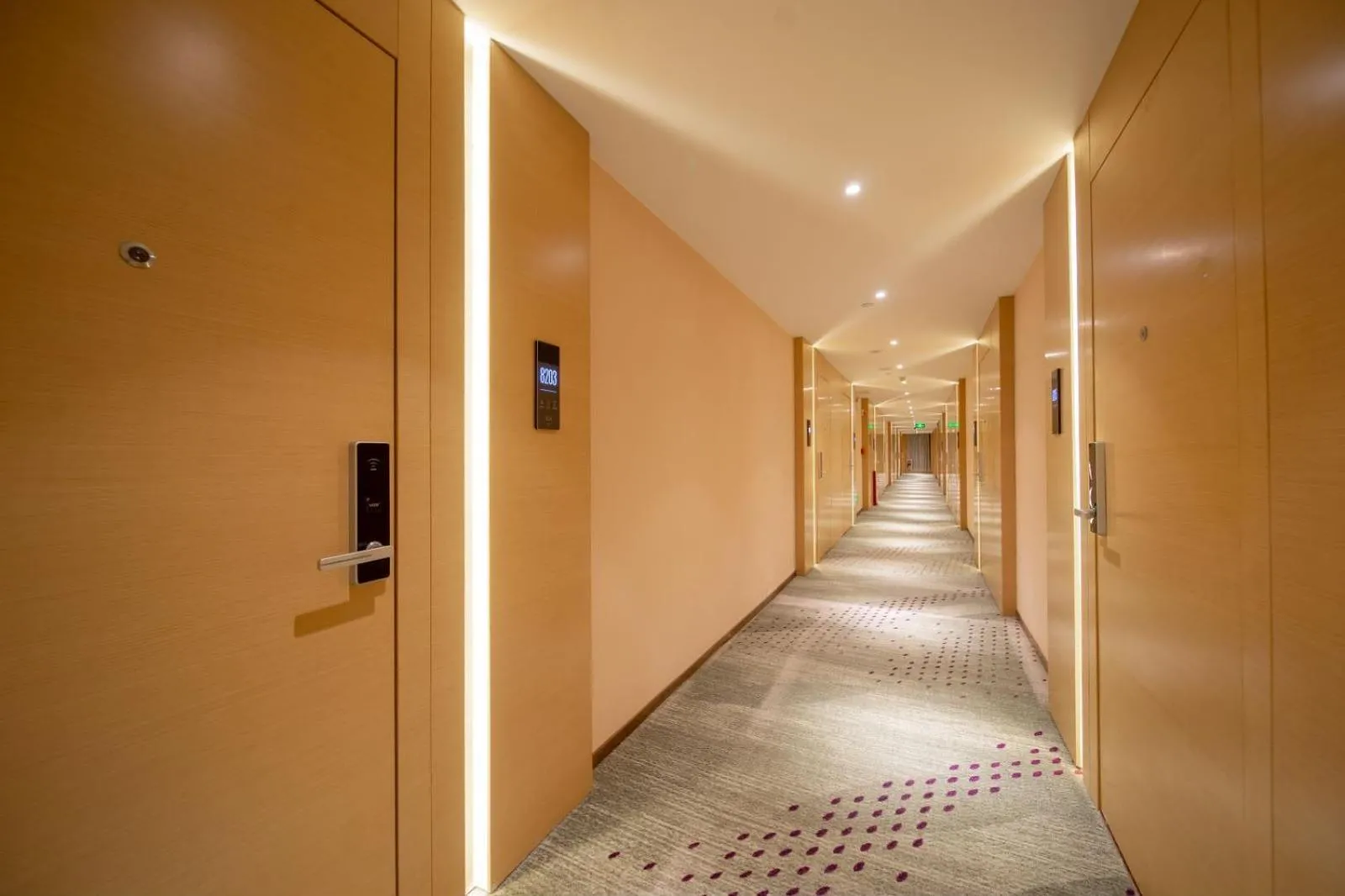 Property building in Guangzhou Baiyun Airport Yunzhi Hotel near Terminal One - Complimentary Shuttle Bus between hotel to Canton Fair Complex during Canton Fair