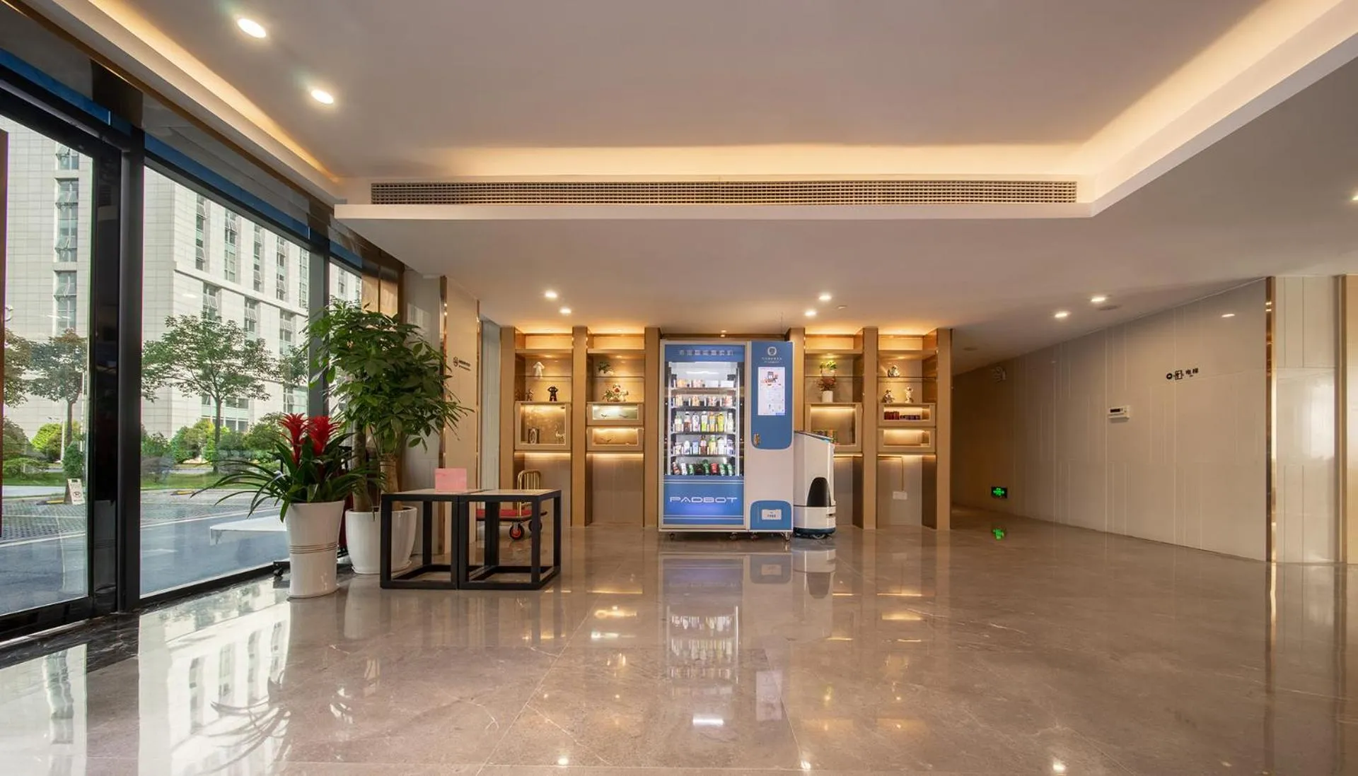 Lobby or reception in Guangzhou Baiyun Airport Yunzhi Hotel near Terminal One - Complimentary Shuttle Bus between hotel to Canton Fair Complex during Canton Fair
