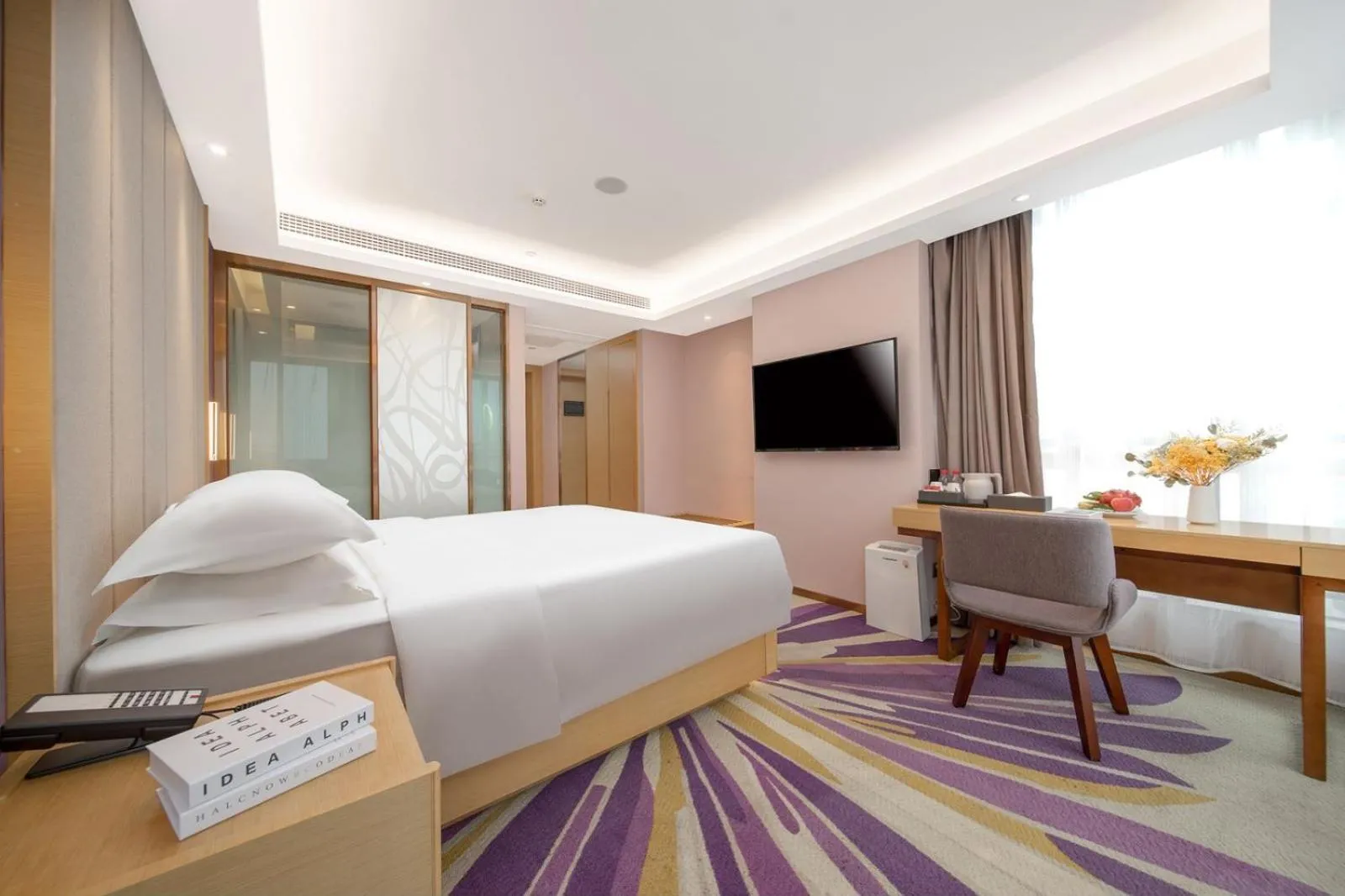 Bed in Guangzhou Baiyun Airport Yunzhi Hotel near Terminal One - Complimentary Shuttle Bus between hotel to Canton Fair Complex during Canton Fair