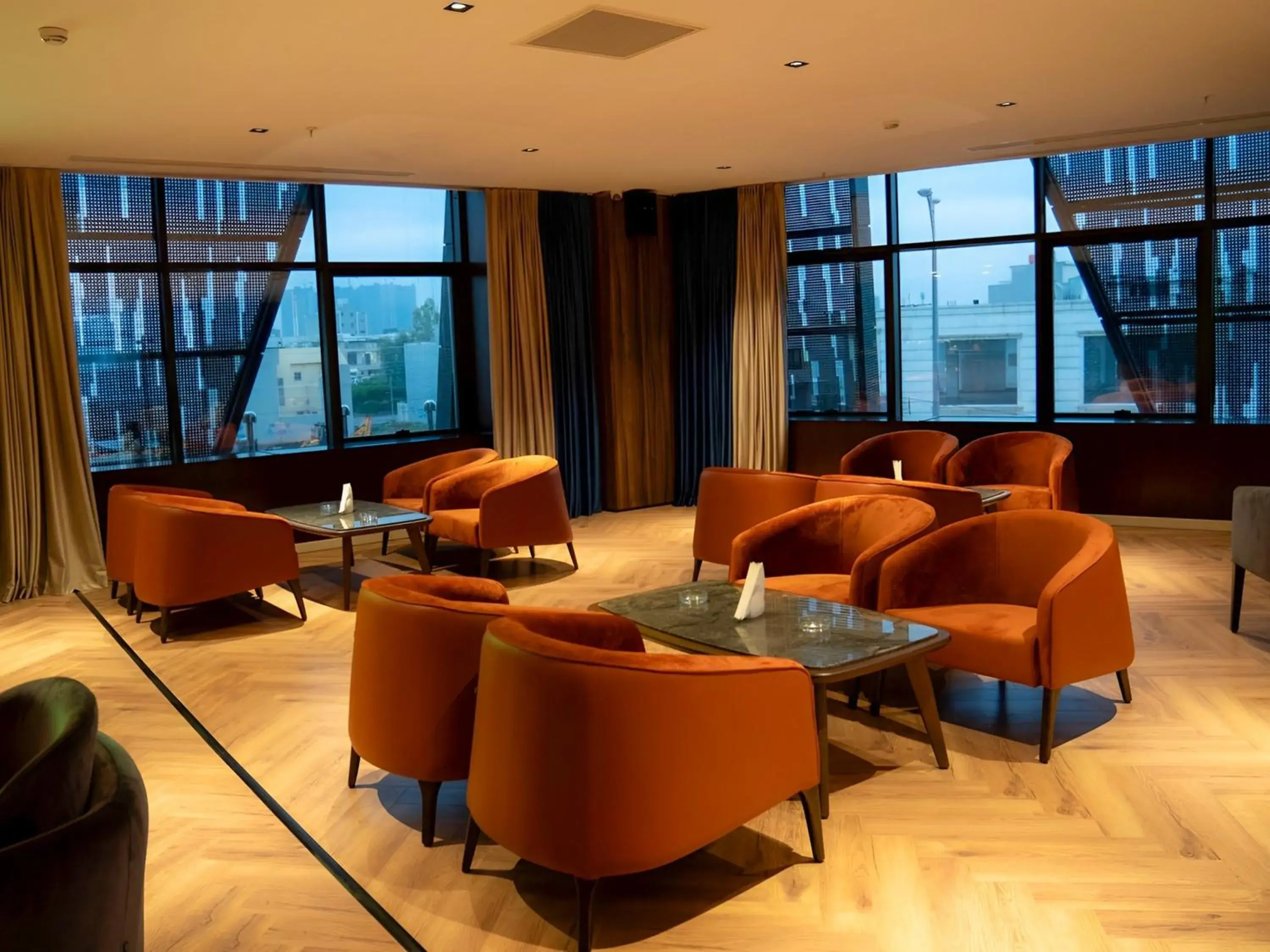 Lounge or bar in Ramada Hotel & Suites by Wyndham Erbil 32 Park Lounge or bar in Ramada Hotel & Suites by Wyndham Erbil 32 Park