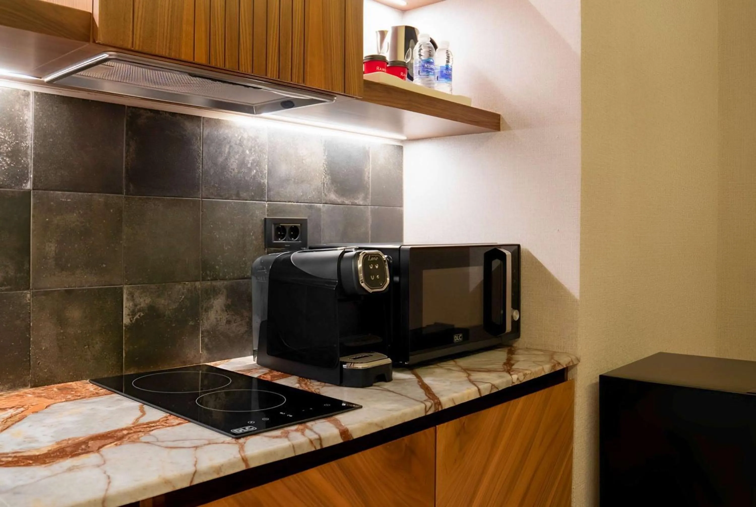 Photo of the whole room in Ramada Hotel & Suites by Wyndham Erbil 32 Park