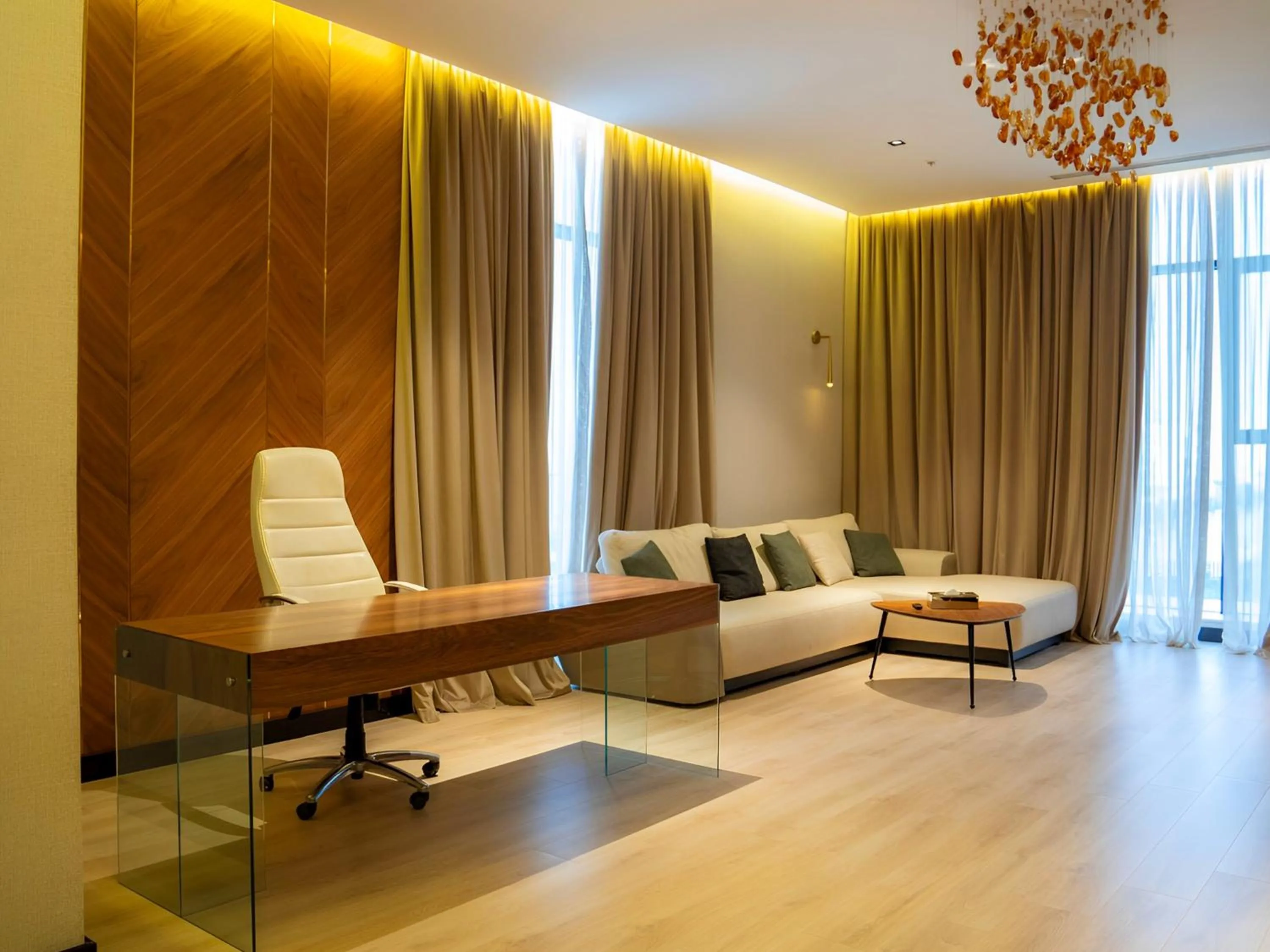 Living room in Ramada Hotel & Suites by Wyndham Erbil 32 Park