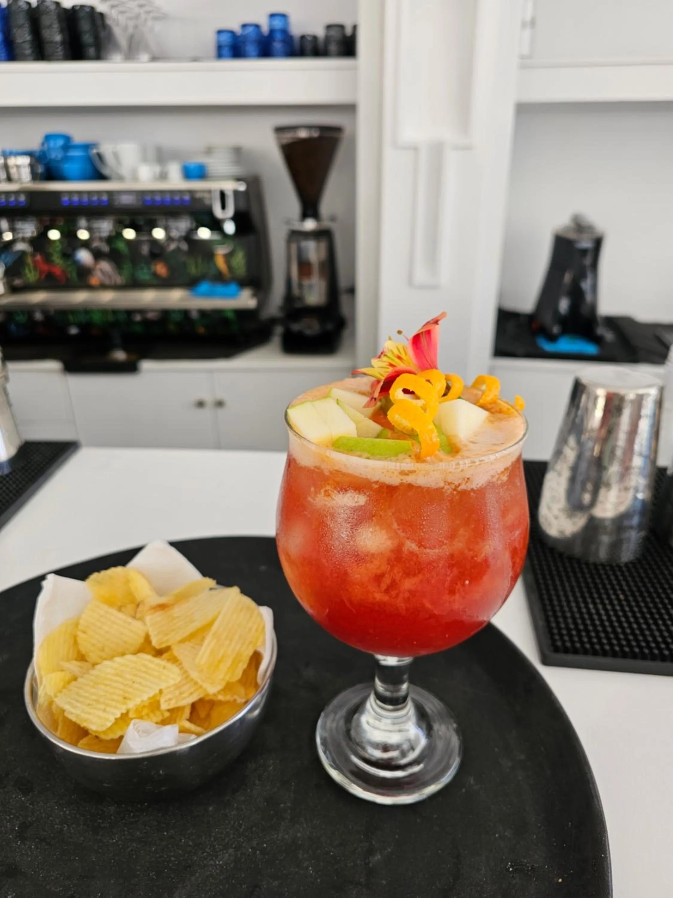 Lounge or bar in O Paradise beach Resort and Spa